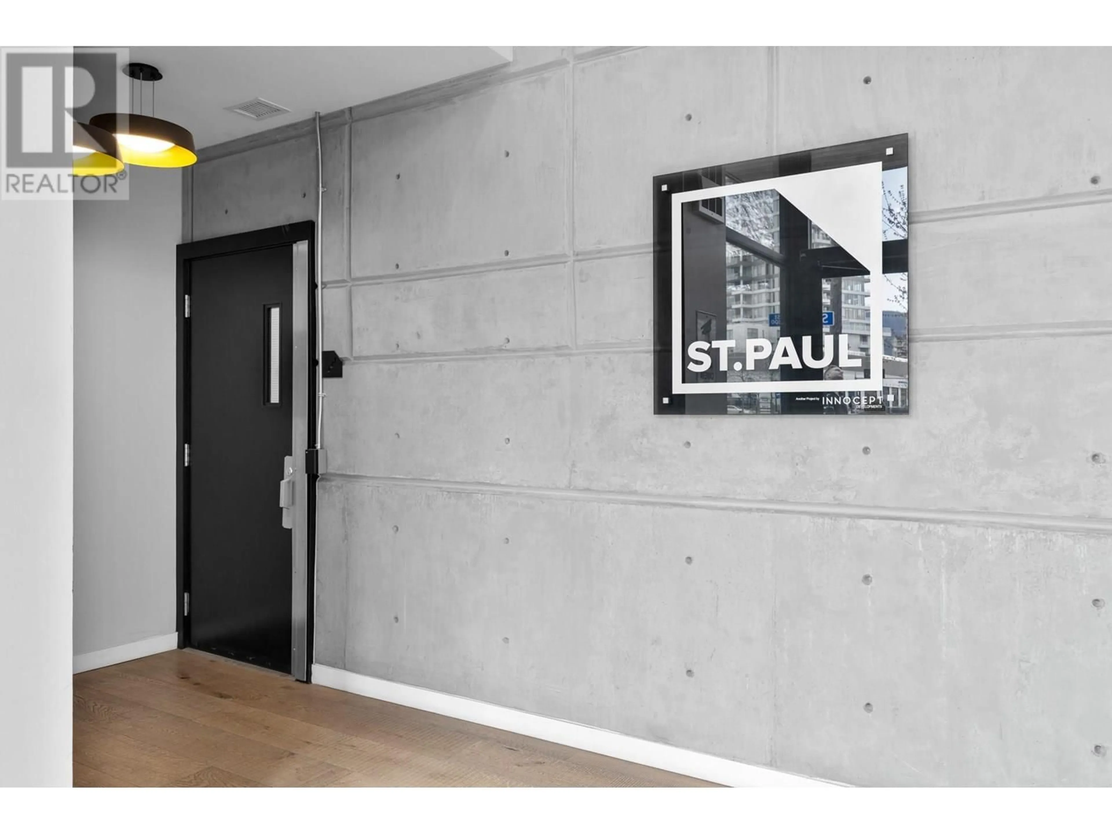 Indoor entryway for 509 - 1215 ST. PAUL STREET, Kelowna British Columbia V1Y2C7
