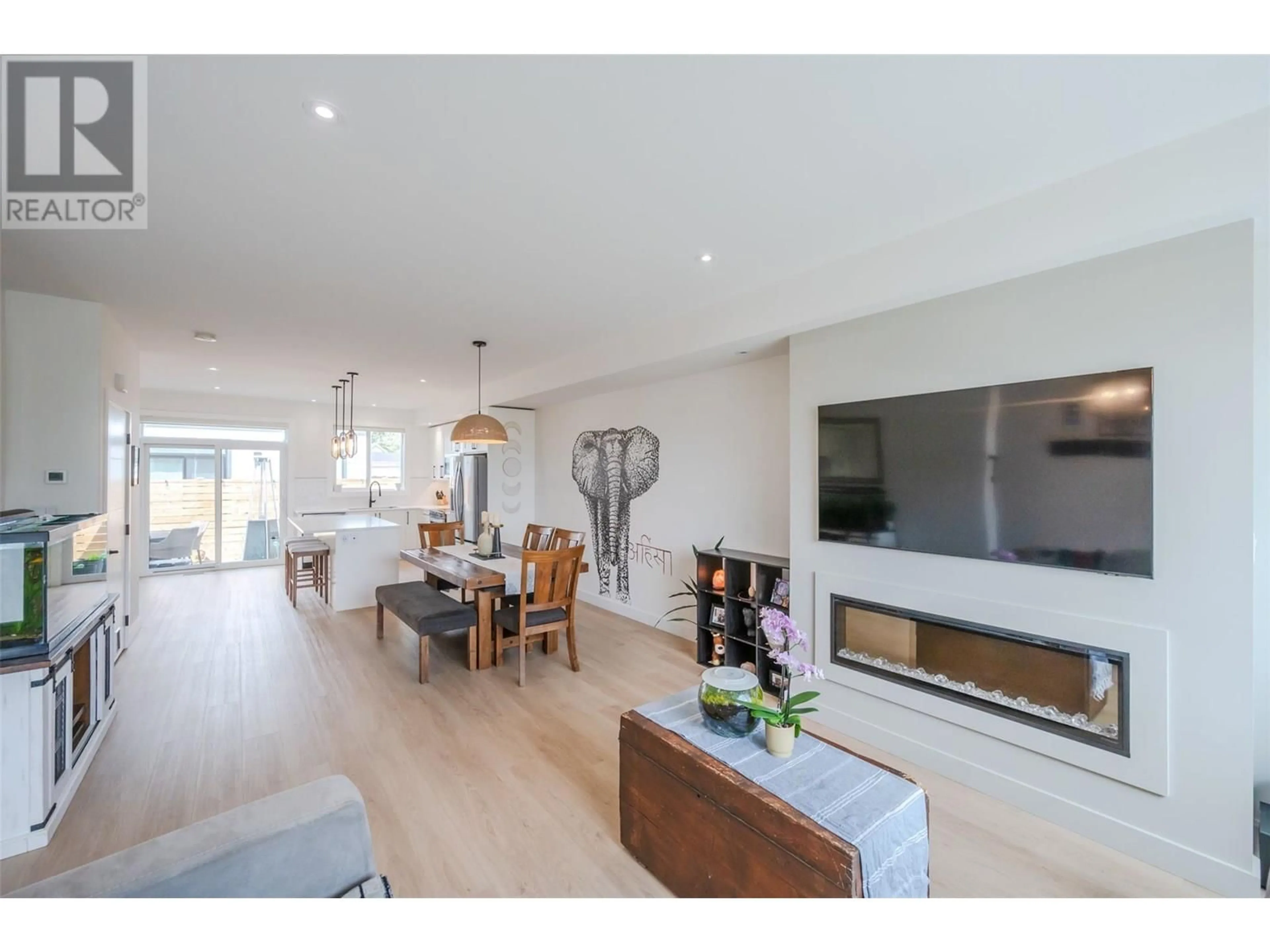 Open concept kitchen, unknown for 101 - 569 FORESTBROOK DRIVE, Penticton British Columbia V2A3E5