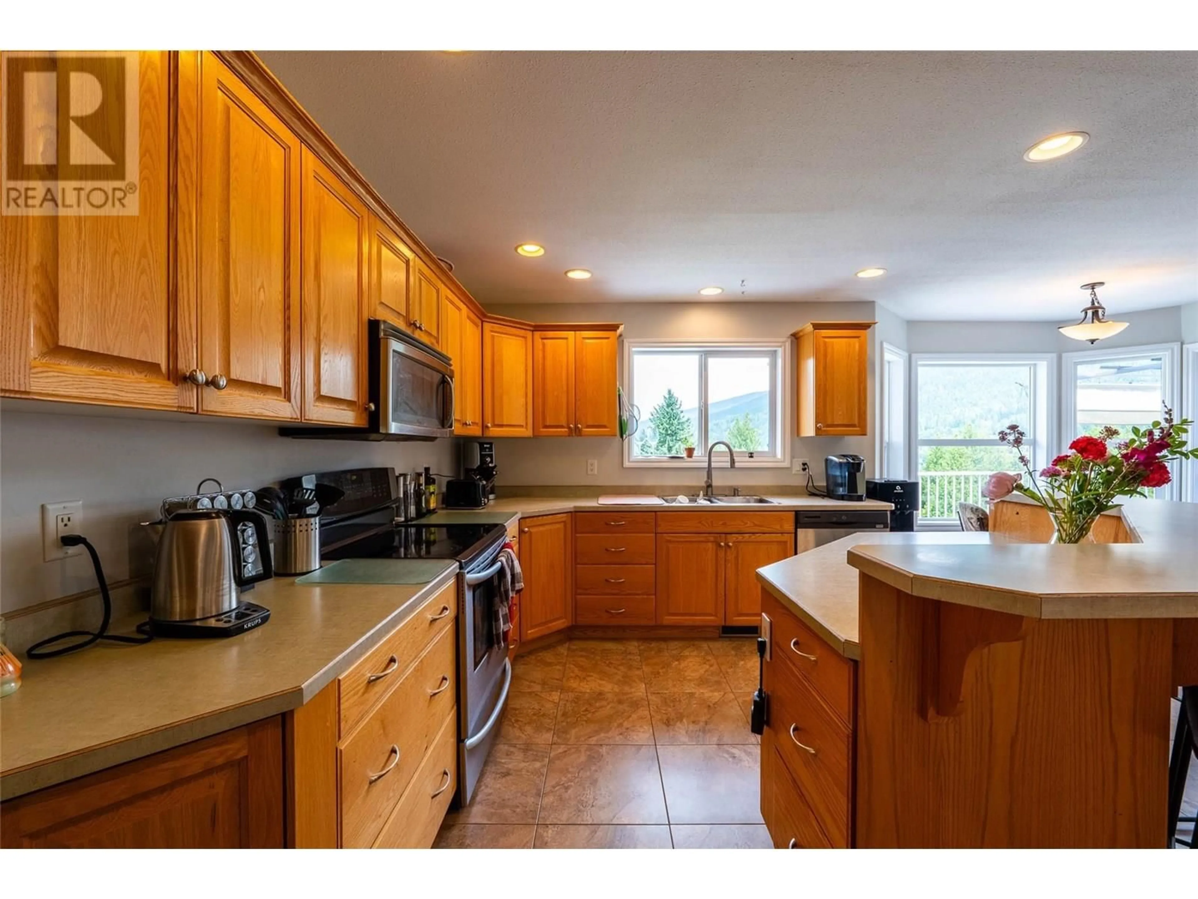 Unknown for 624 FAIRWAY DRIVE, Nelson British Columbia V1L5V1