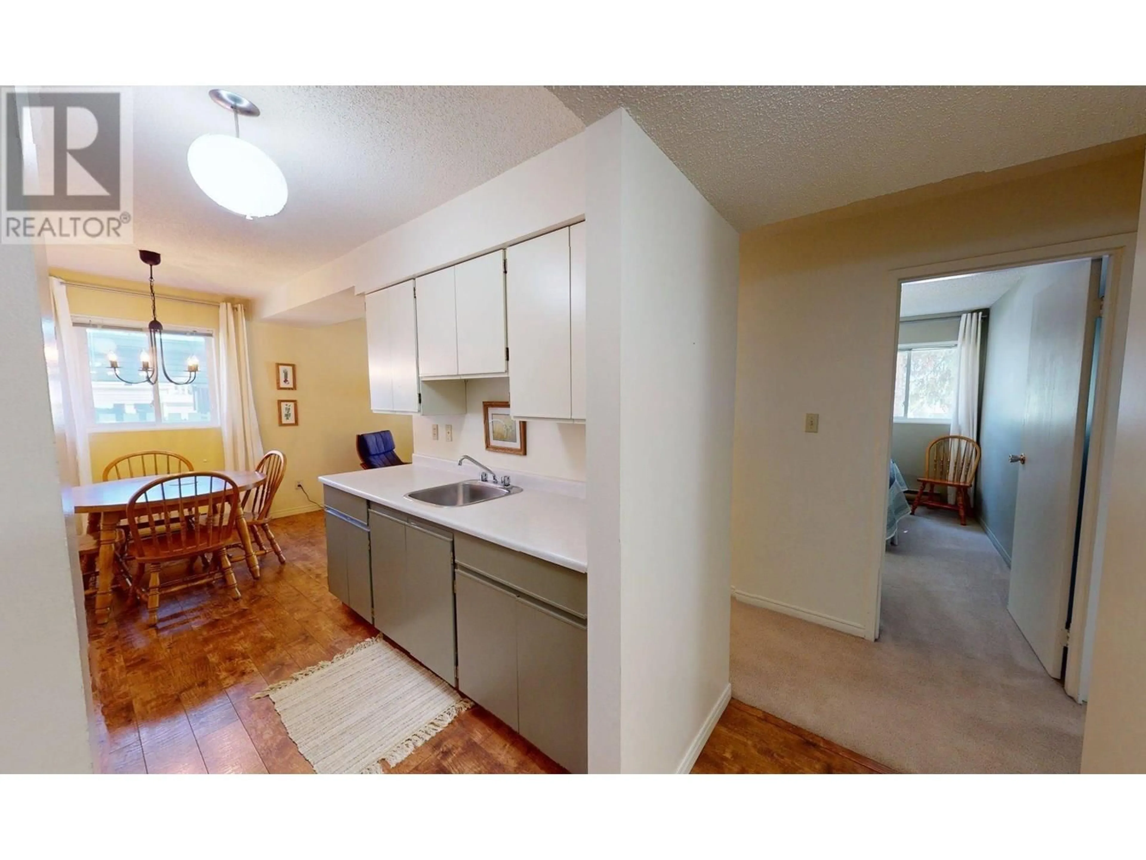 Standard kitchen, unknown for 109A 1335 ALPINE DRIVE, Elkford British Columbia V0B1H0