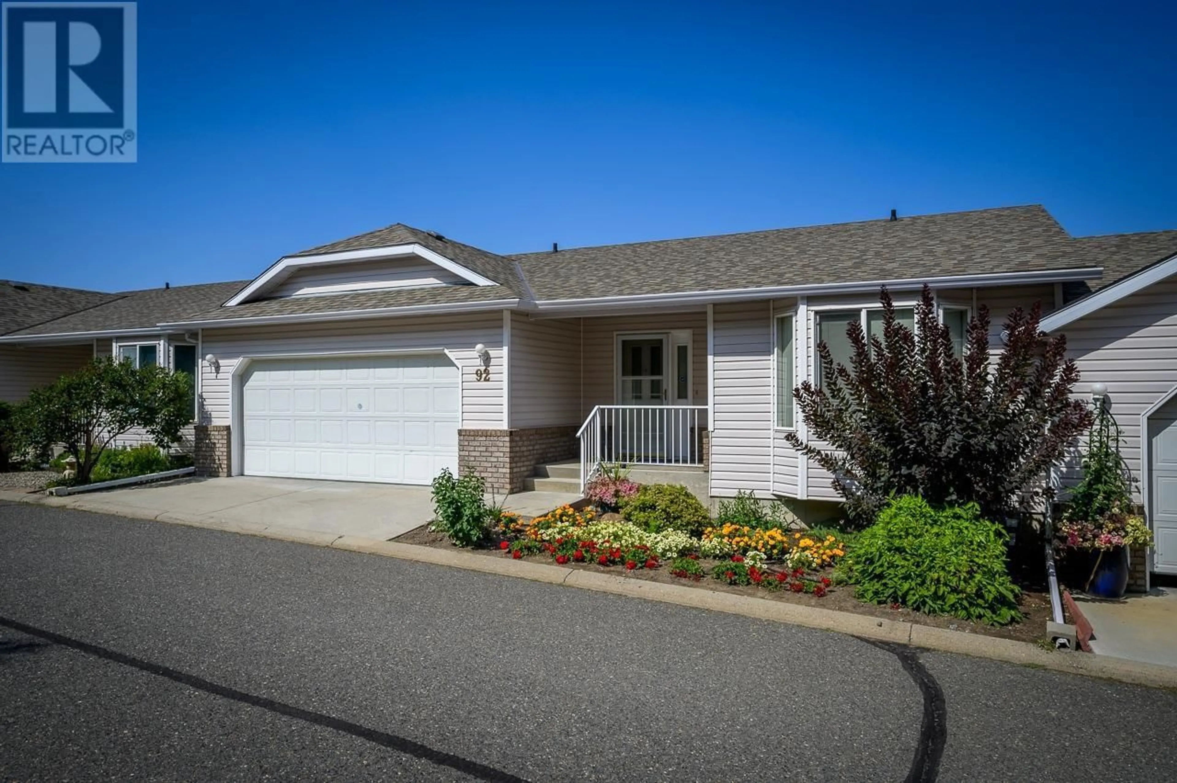 Home with vinyl exterior material, street for 92 - 2022 PACIFIC WAY, Kamloops British Columbia V1S1T1