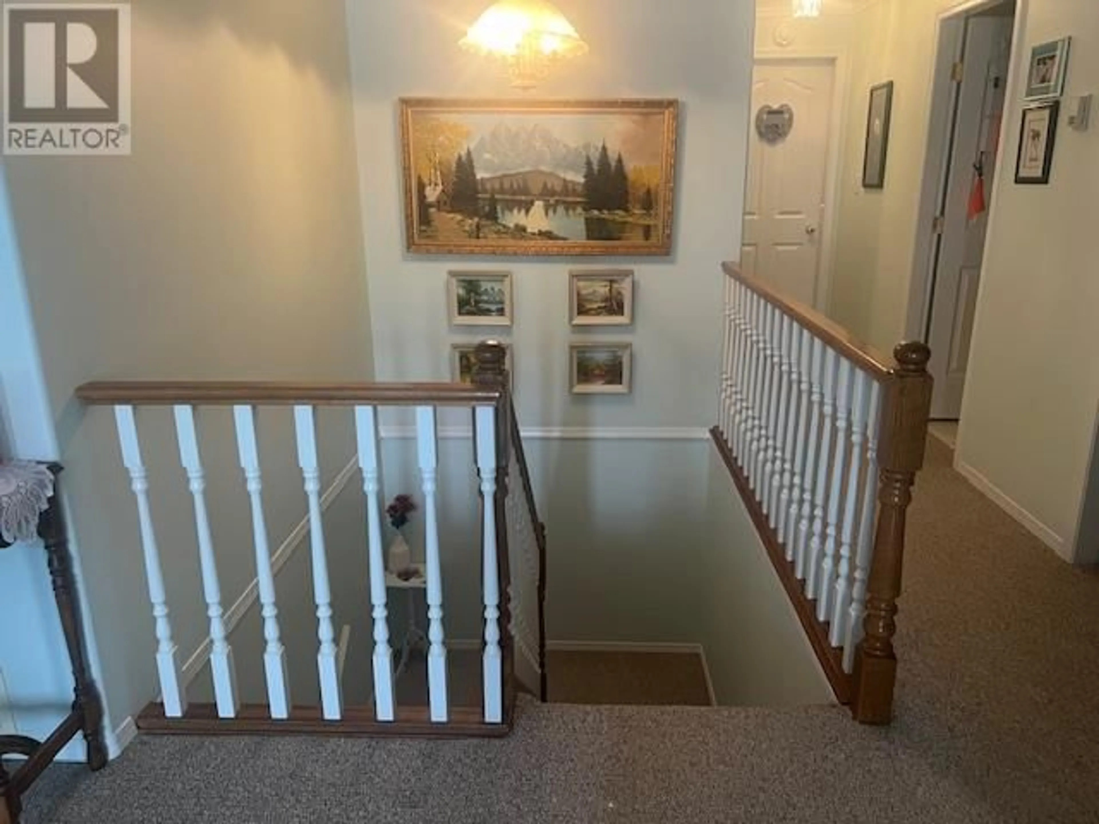 Indoor foyer for 2 - 2 ROYAL ANNE COURT COURT, Osoyoos British Columbia V0H1V0