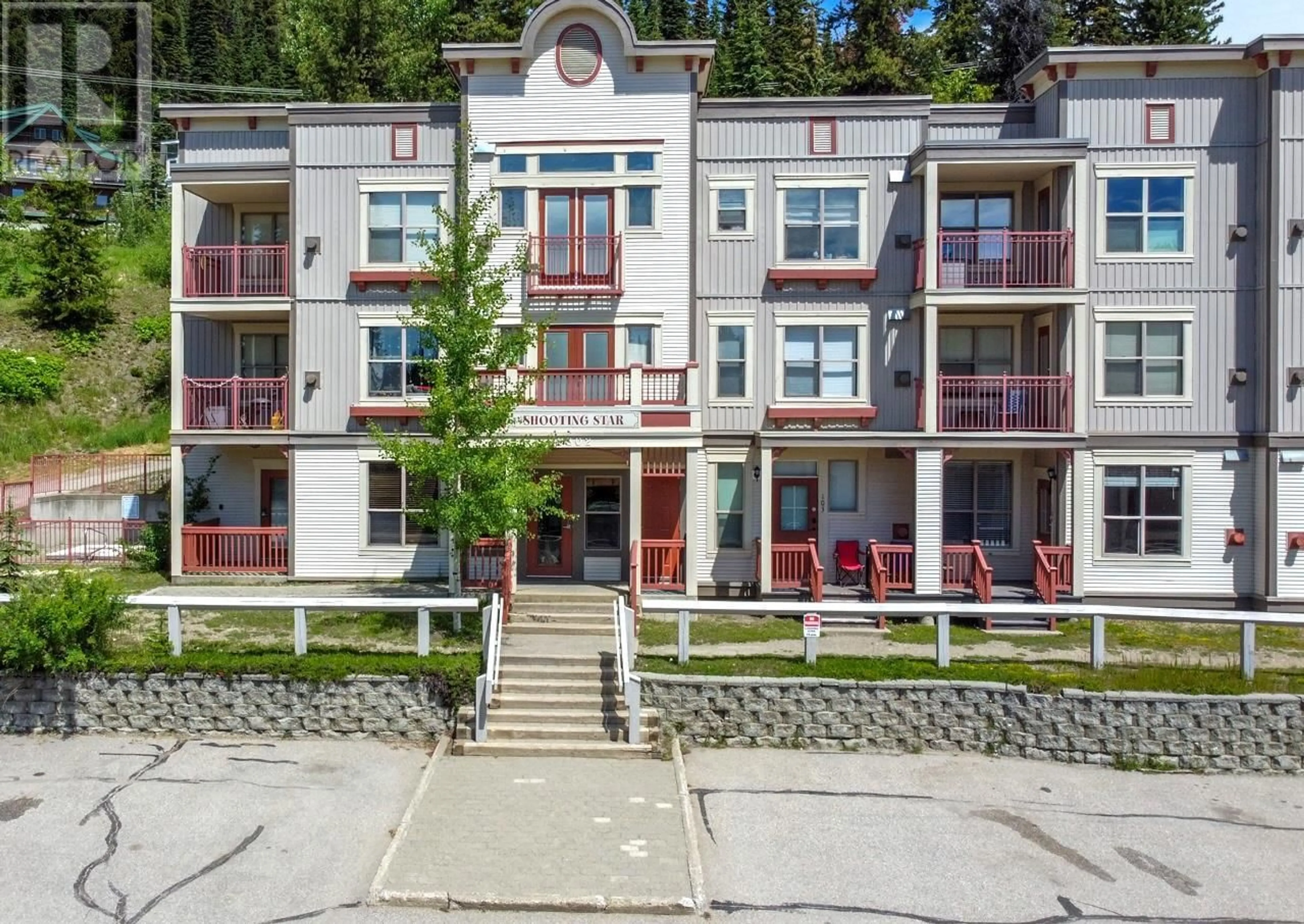 A pic from outside/outdoor area/front of a property/back of a property/a pic from drone, unknown for 306 - 9802 SILVER STAR ROAD, Silver Star British Columbia V1B3M1