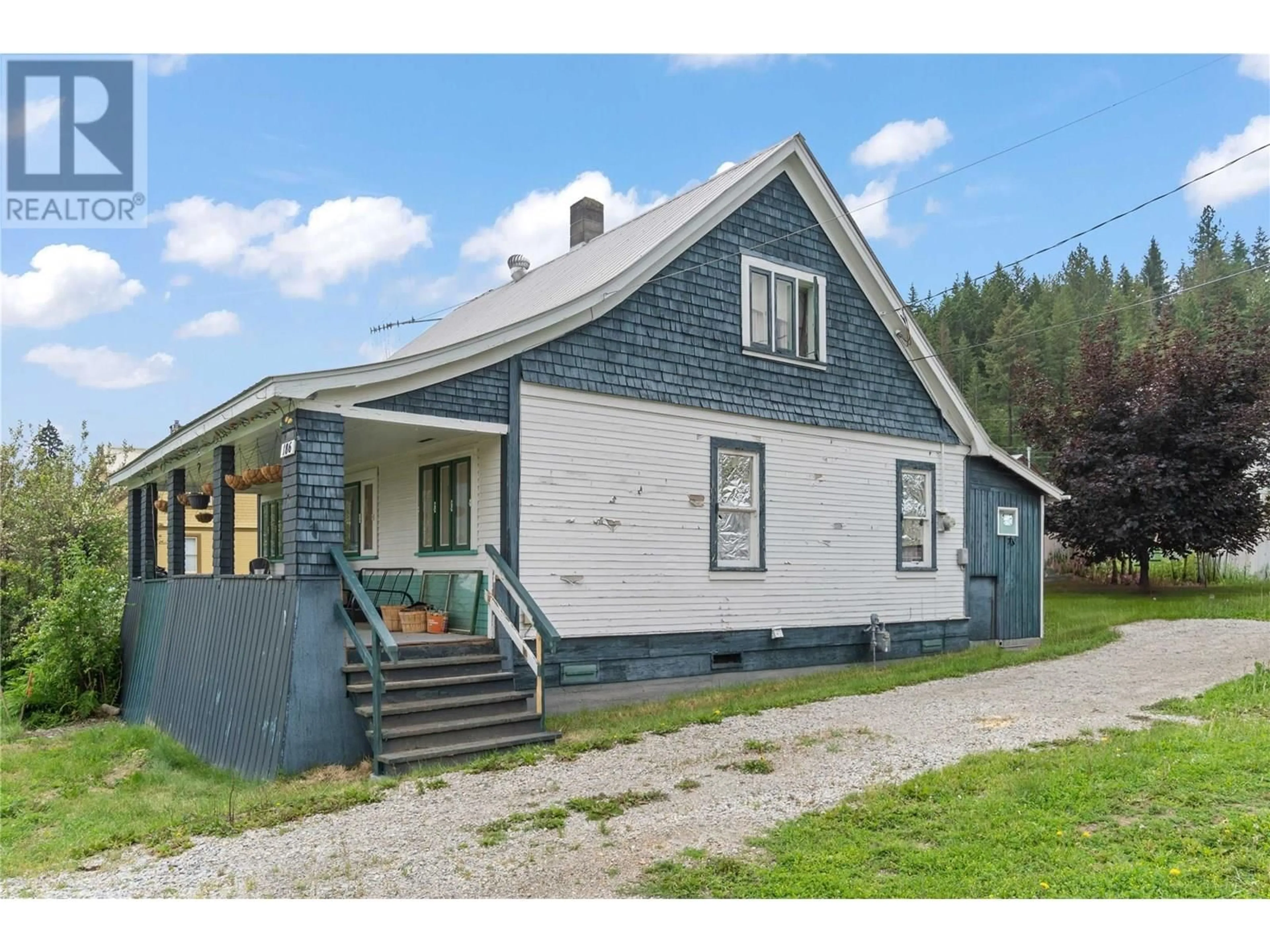 Home with vinyl exterior material, street for 186 SALMON ARM DRIVE, Enderby British Columbia V0E1V1