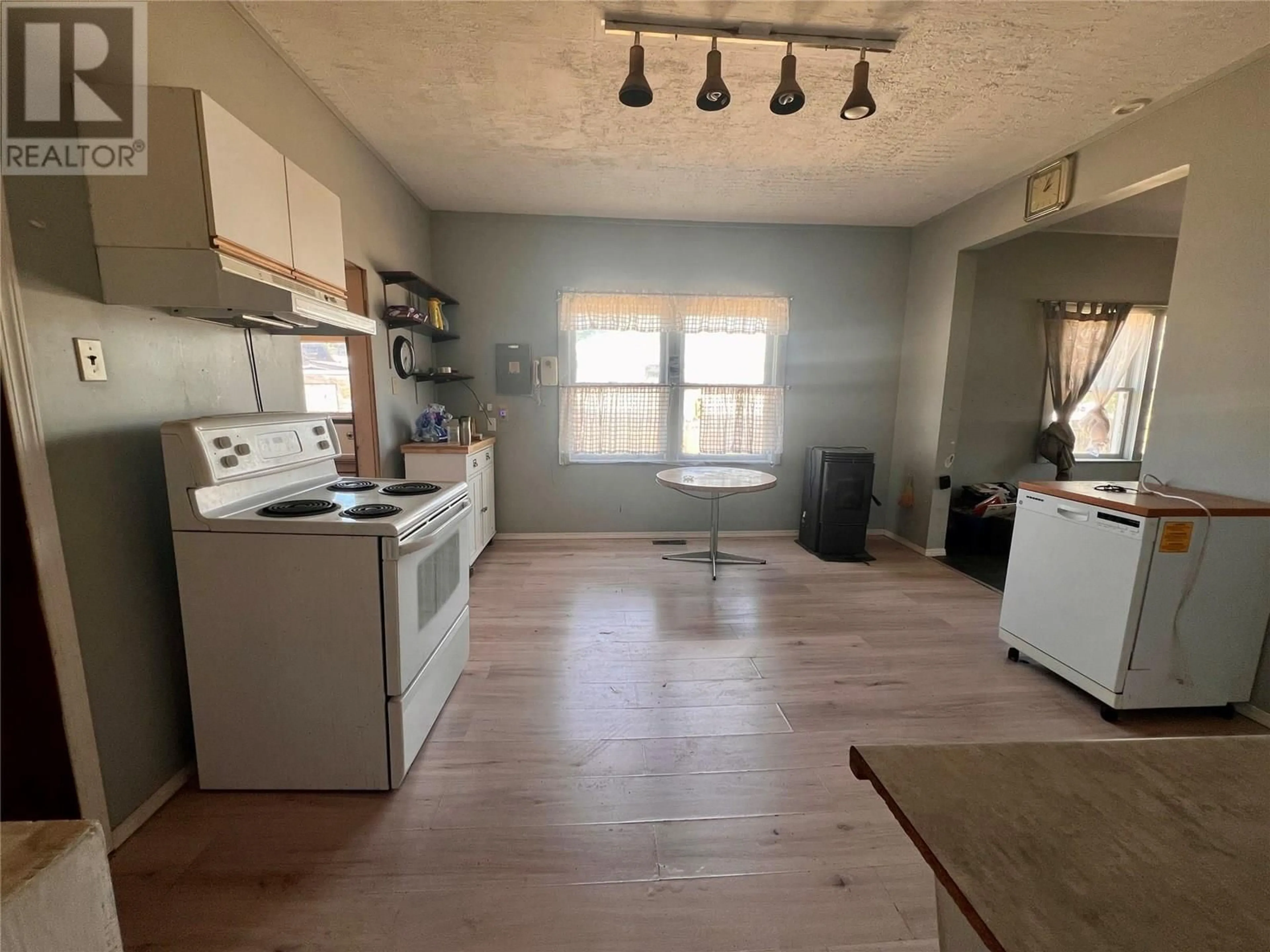 Unknown for 571 SIMILKAMEEN AVE OTHER, Princeton British Columbia V0X1W0