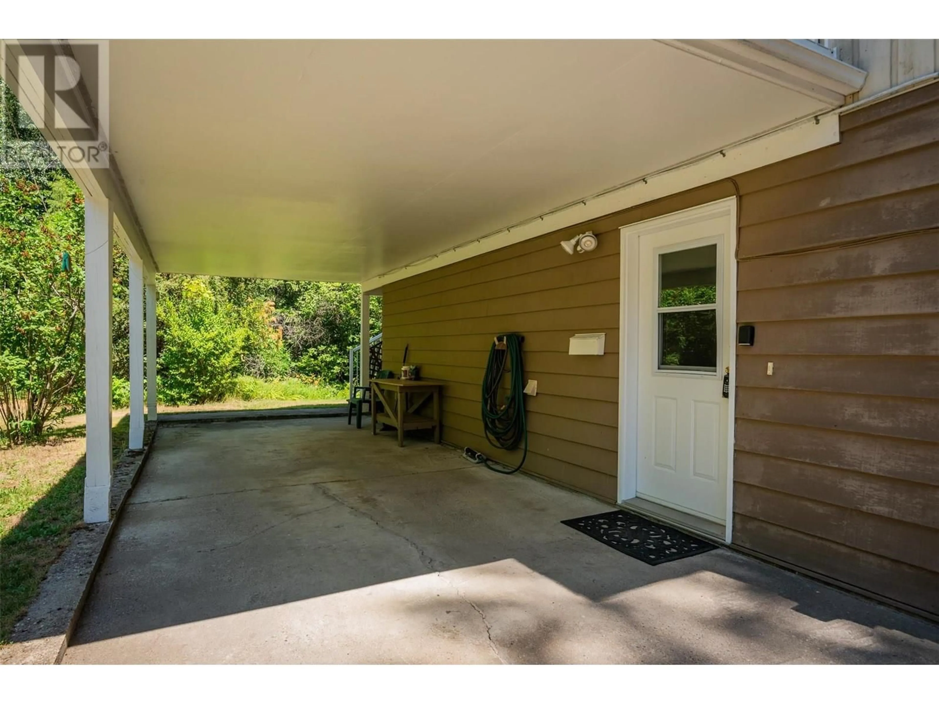 Unknown for 1669 RIDGEWOOD DRIVE, Castlegar British Columbia V1N2L5