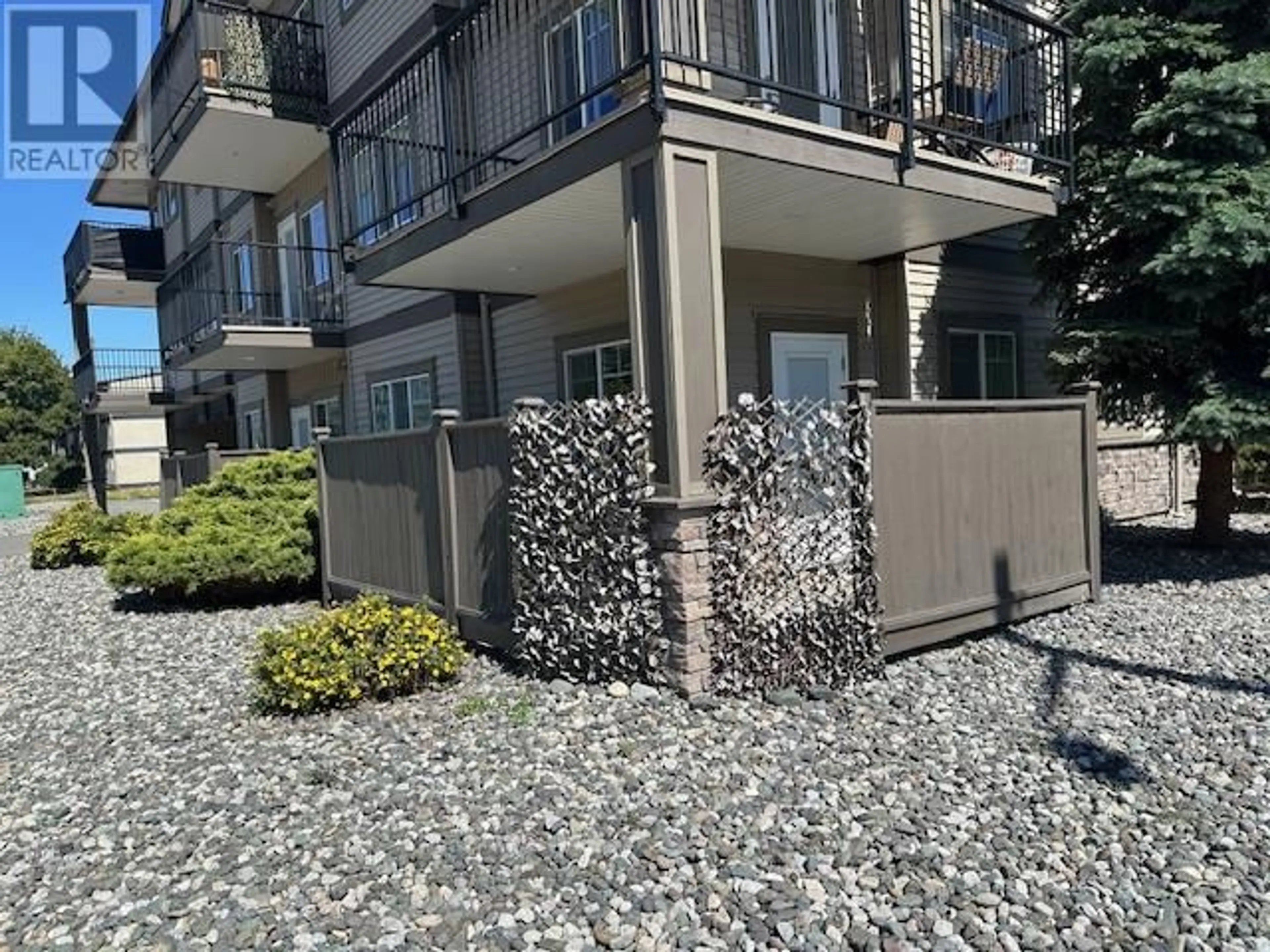 Patio, street for 104 - 2799 CLAPPERTON AVENUE, Merritt British Columbia V1K1A2