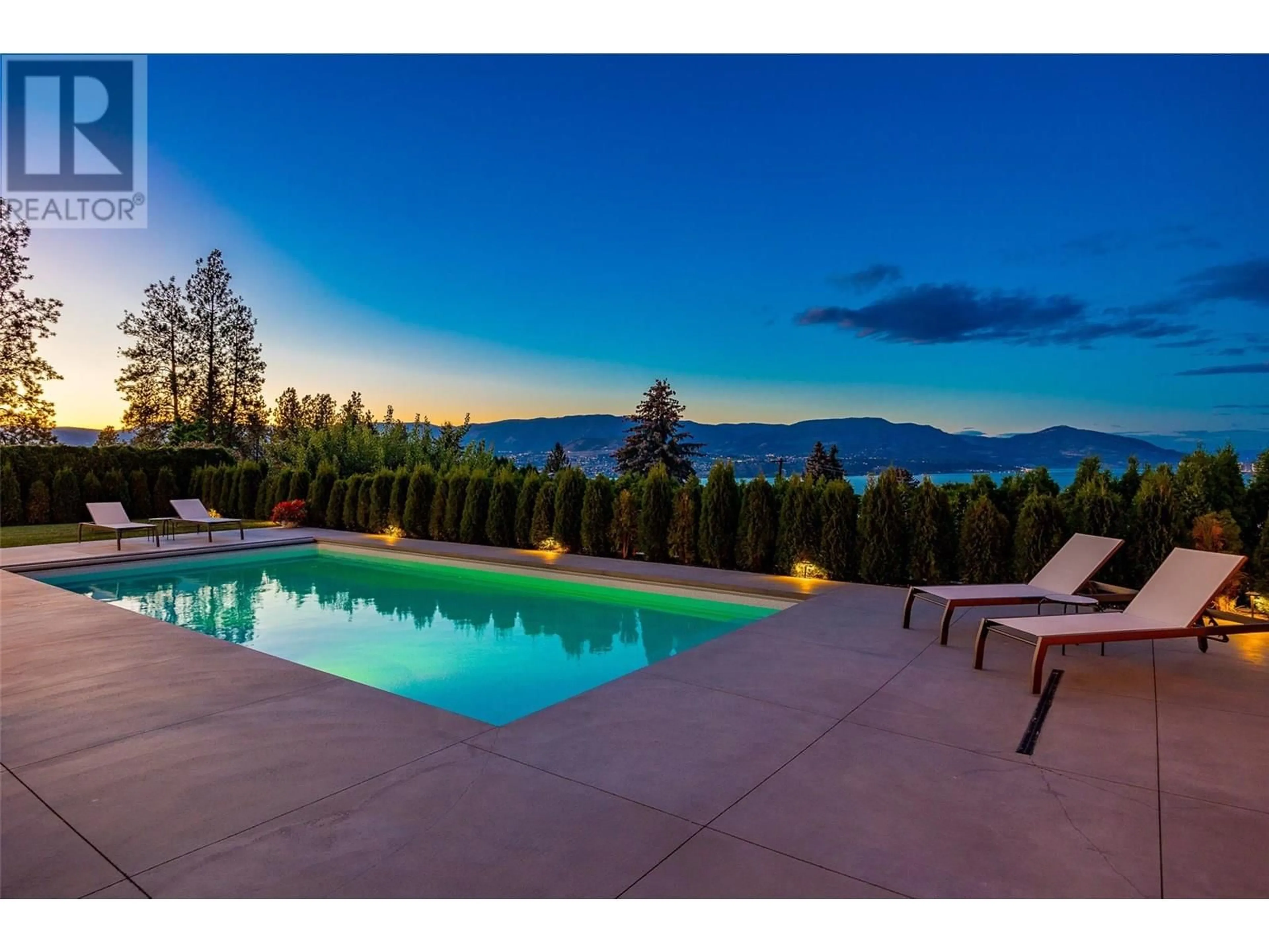 Pool for 415 CURLEW DRIVE, Kelowna British Columbia V1W4L1