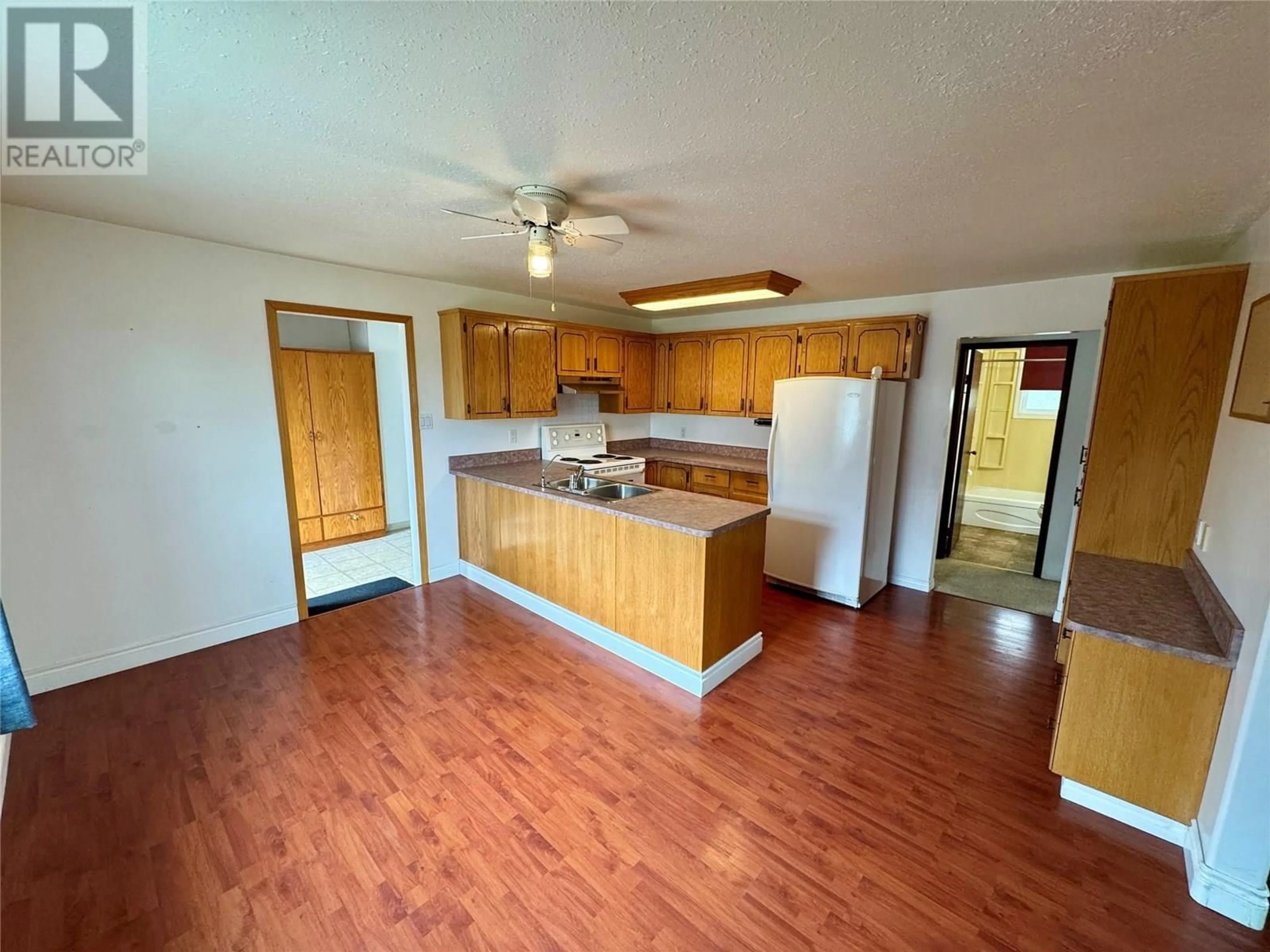 A pic of a room for 901 116 AVENUE, Dawson Creek British Columbia V1G3E3