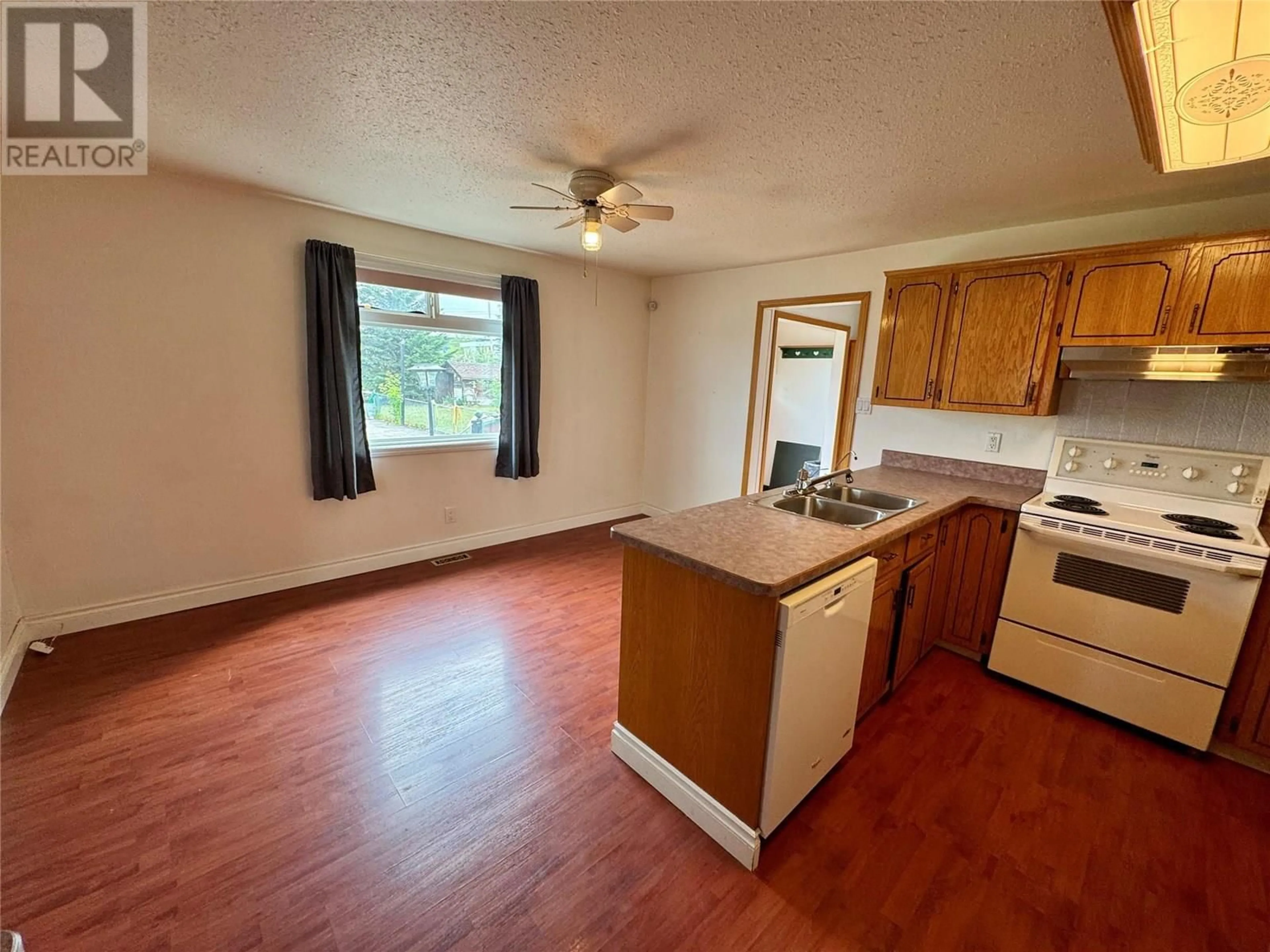 A pic of a room for 901 116 AVENUE, Dawson Creek British Columbia V1G3E3