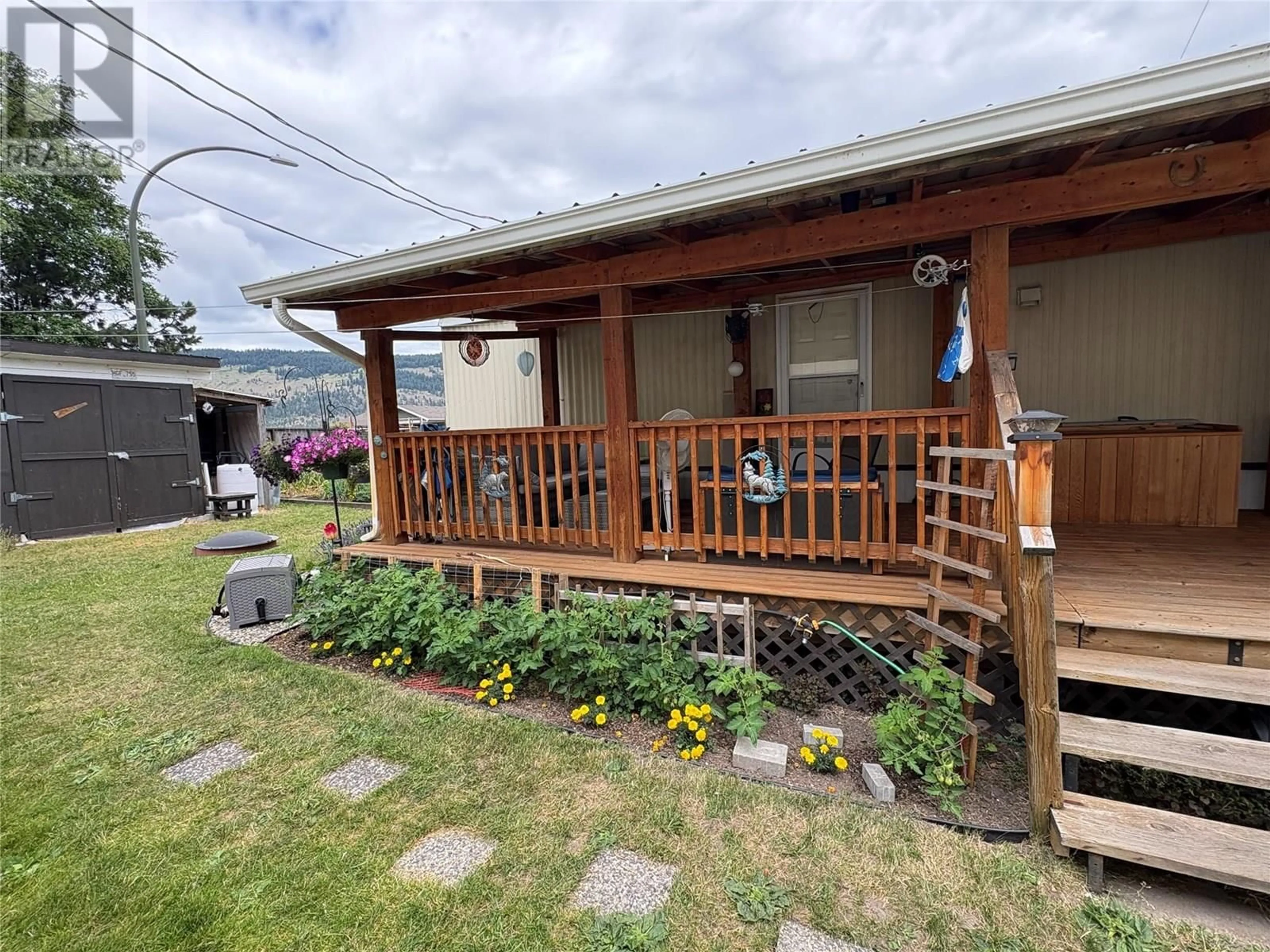 Patio, unknown for 50 - 1214 OKANAGAN AVENUE, Chase British Columbia V0E1M0