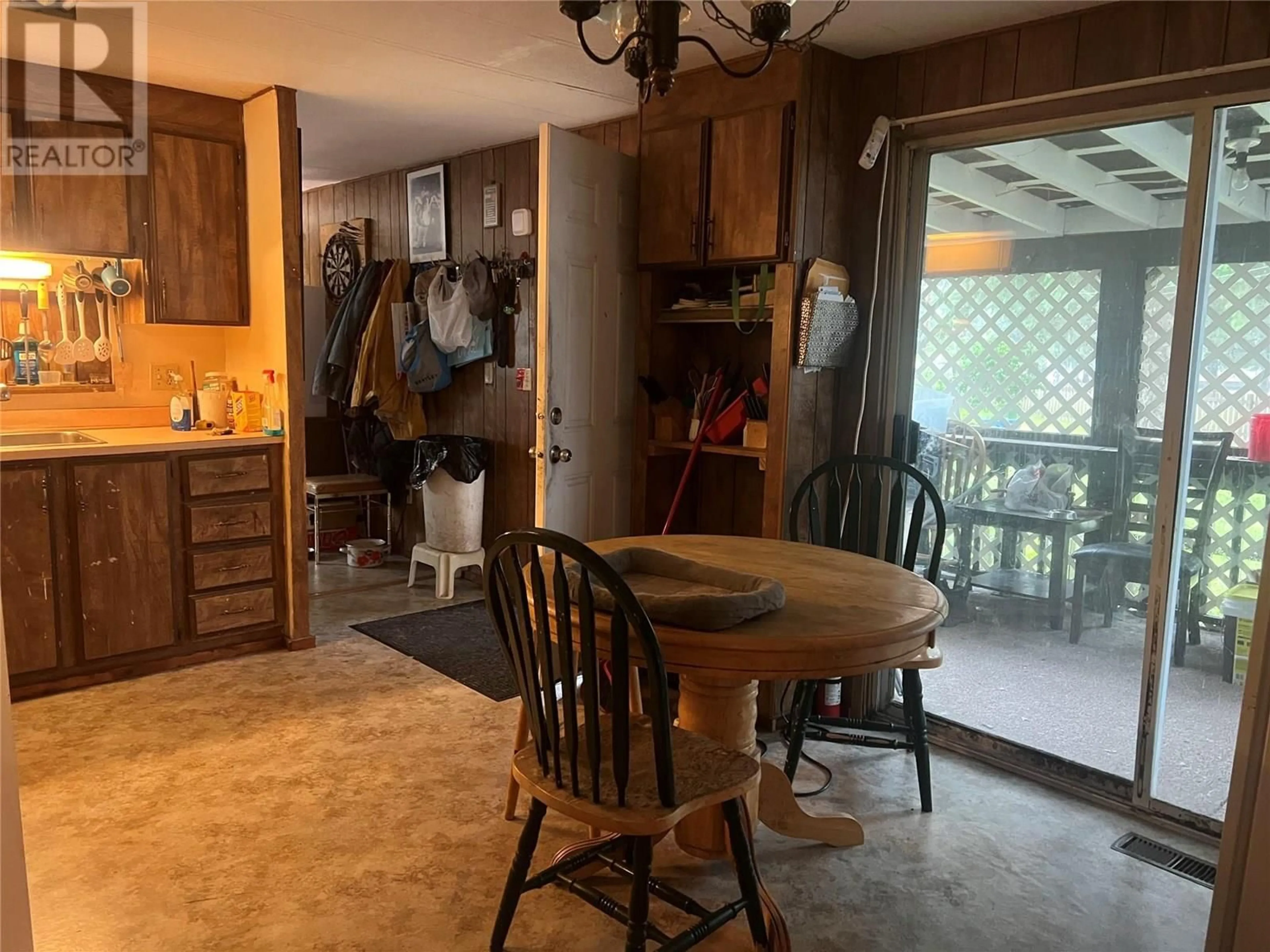 A pic of a room for 1932 BRILLIANT ROAD, Castlegar British Columbia V1N4K2