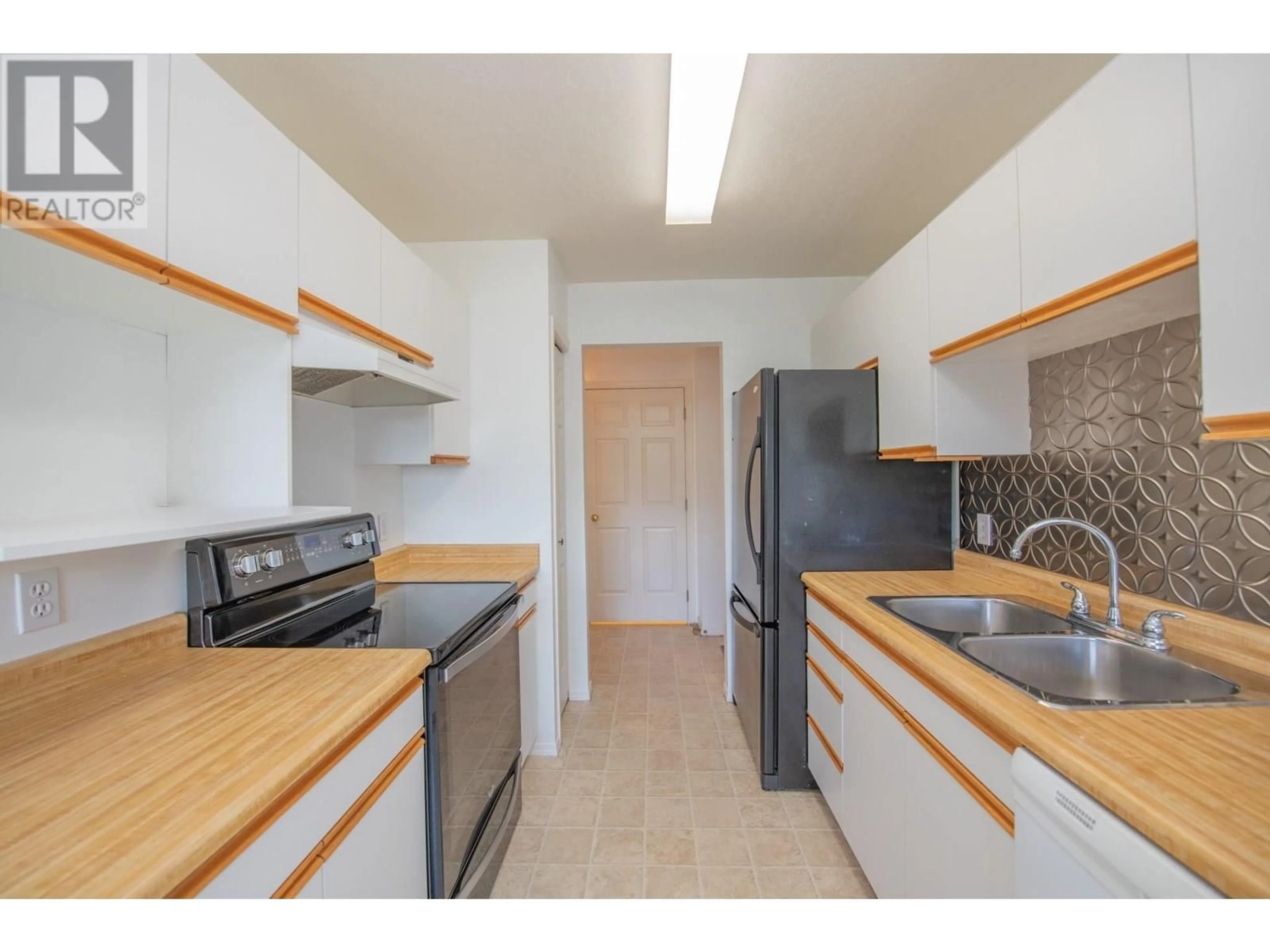 Standard kitchen, unknown for 103 - 703 GRANVILLE AVENUE, Enderby British Columbia V0E1V1