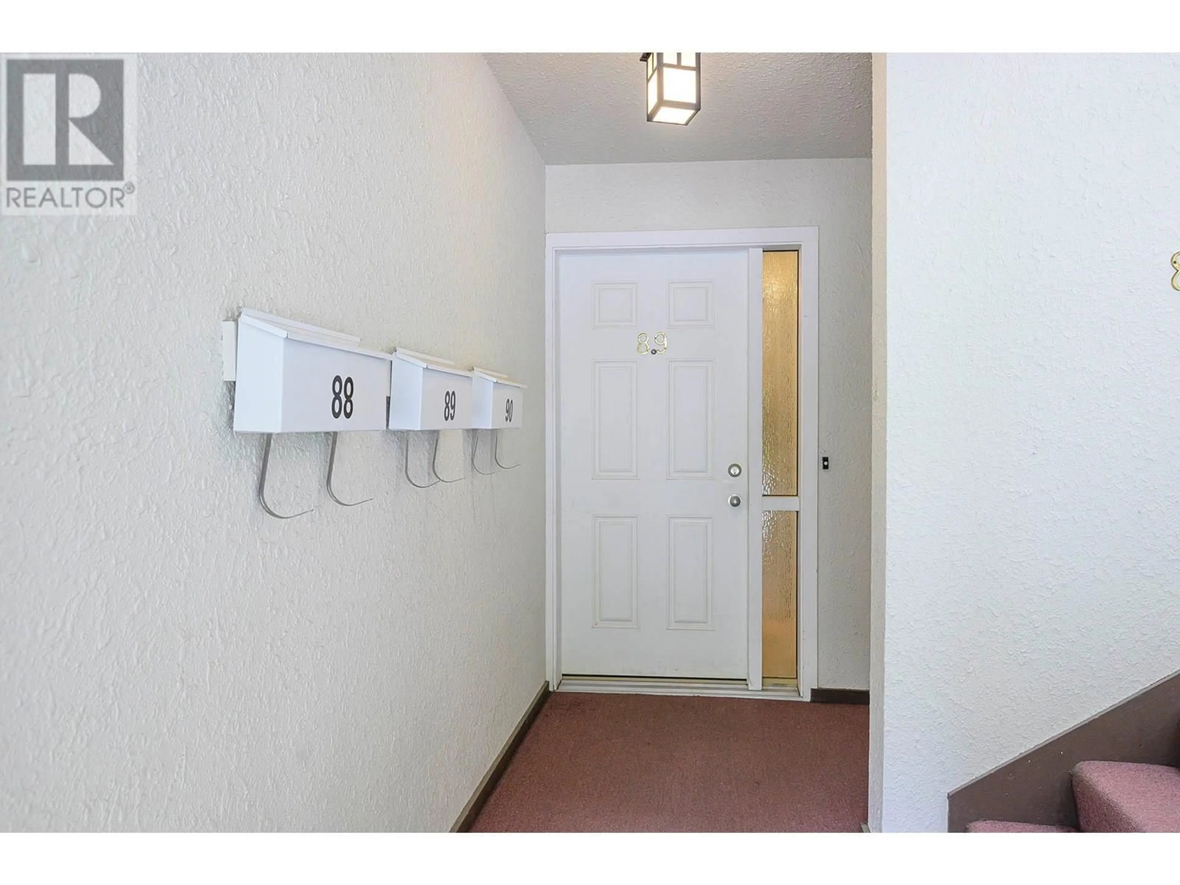 Indoor entryway for 89 - 137 MCGILL ROAD, Kamloops British Columbia V2C1L9