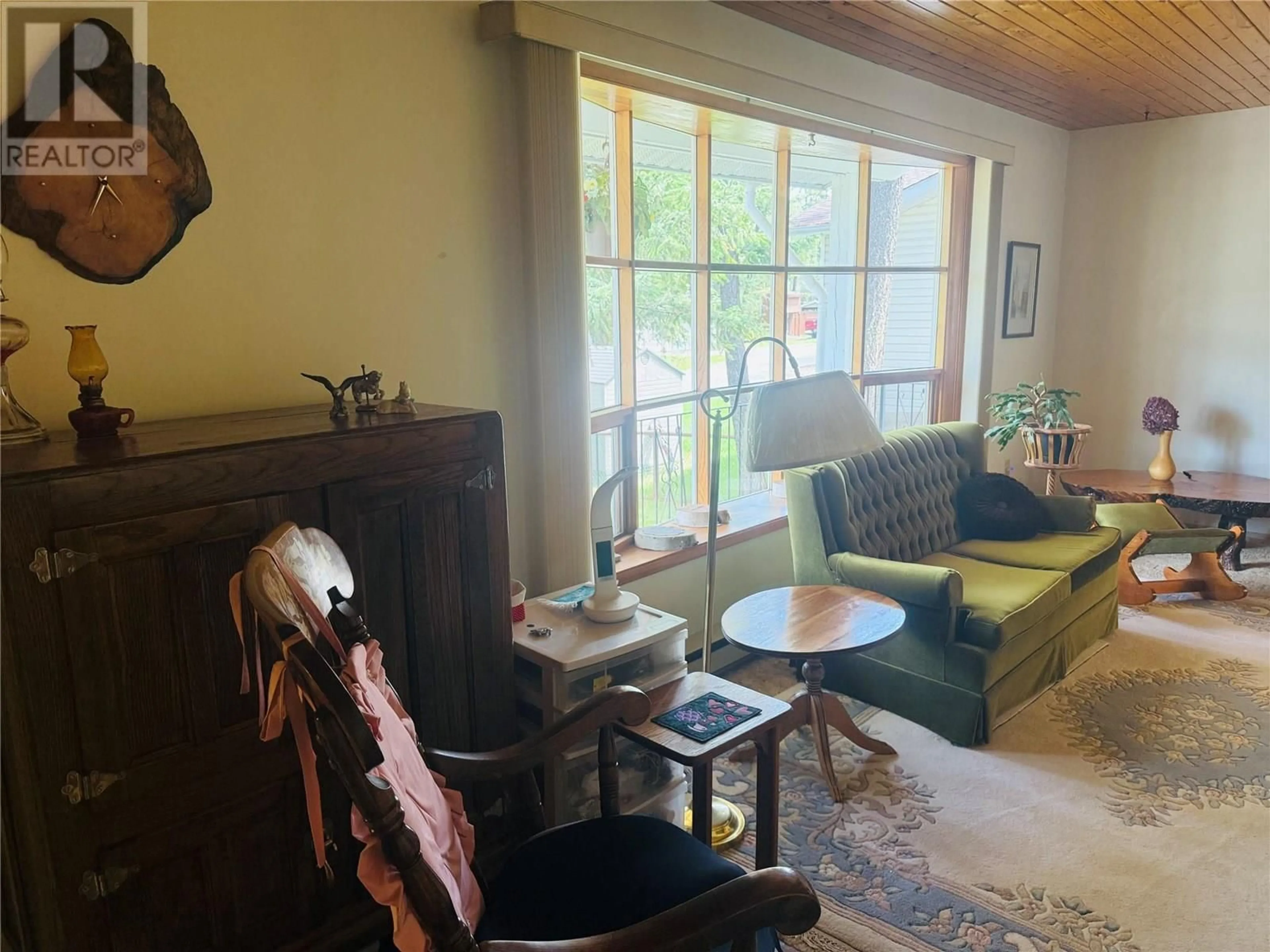 Living room with furniture, unknown for 1410 10A AVENUE, Invermere British Columbia V0A1K0
