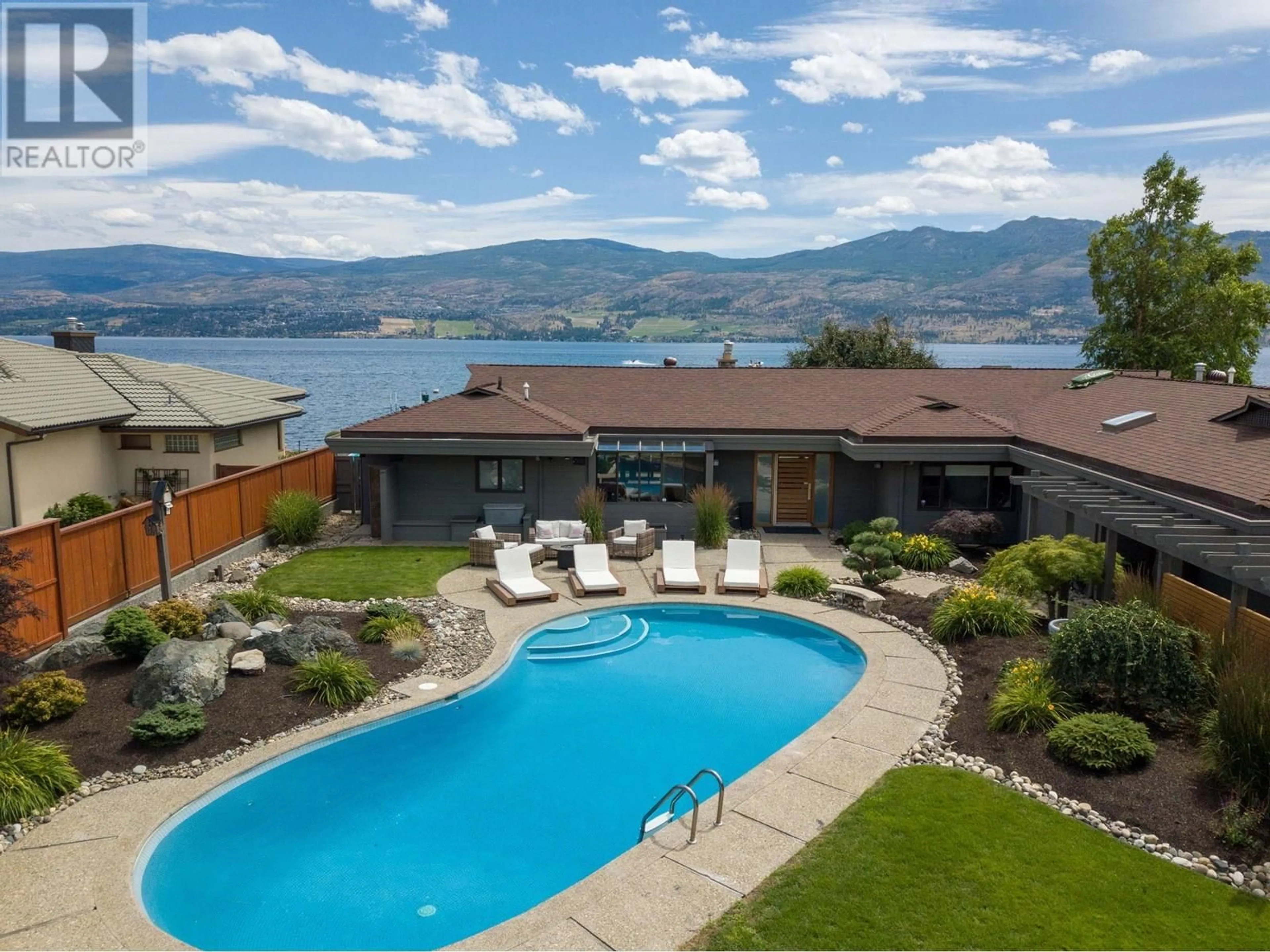 A pic from outside/outdoor area/front of a property/back of a property/a pic from drone, water/lake/river/ocean view for 1661 PRITCHARD DRIVE, West Kelowna British Columbia V4T1X5