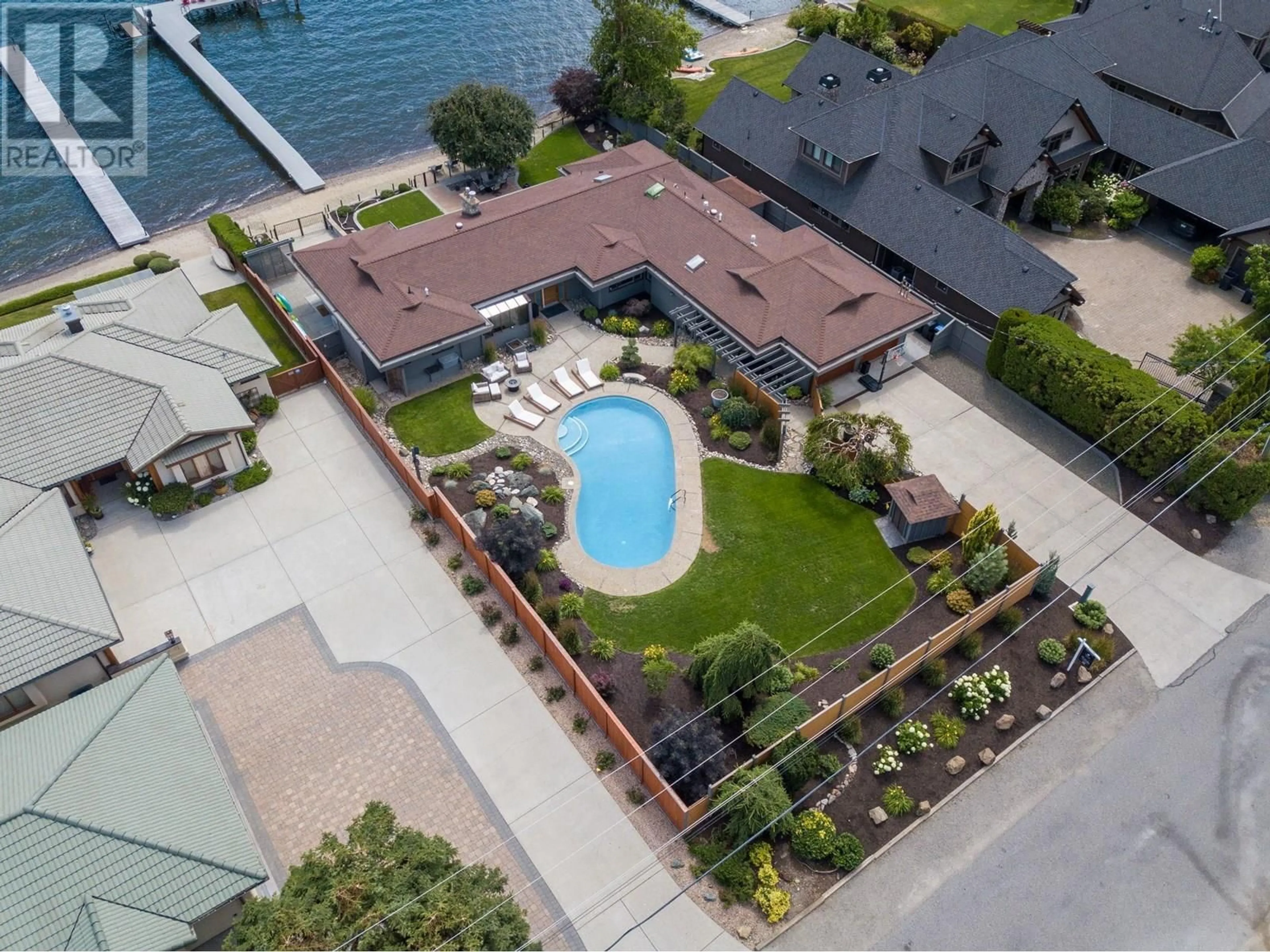 A pic from outside/outdoor area/front of a property/back of a property/a pic from drone, water/lake/river/ocean view for 1661 PRITCHARD DRIVE, West Kelowna British Columbia V4T1X5