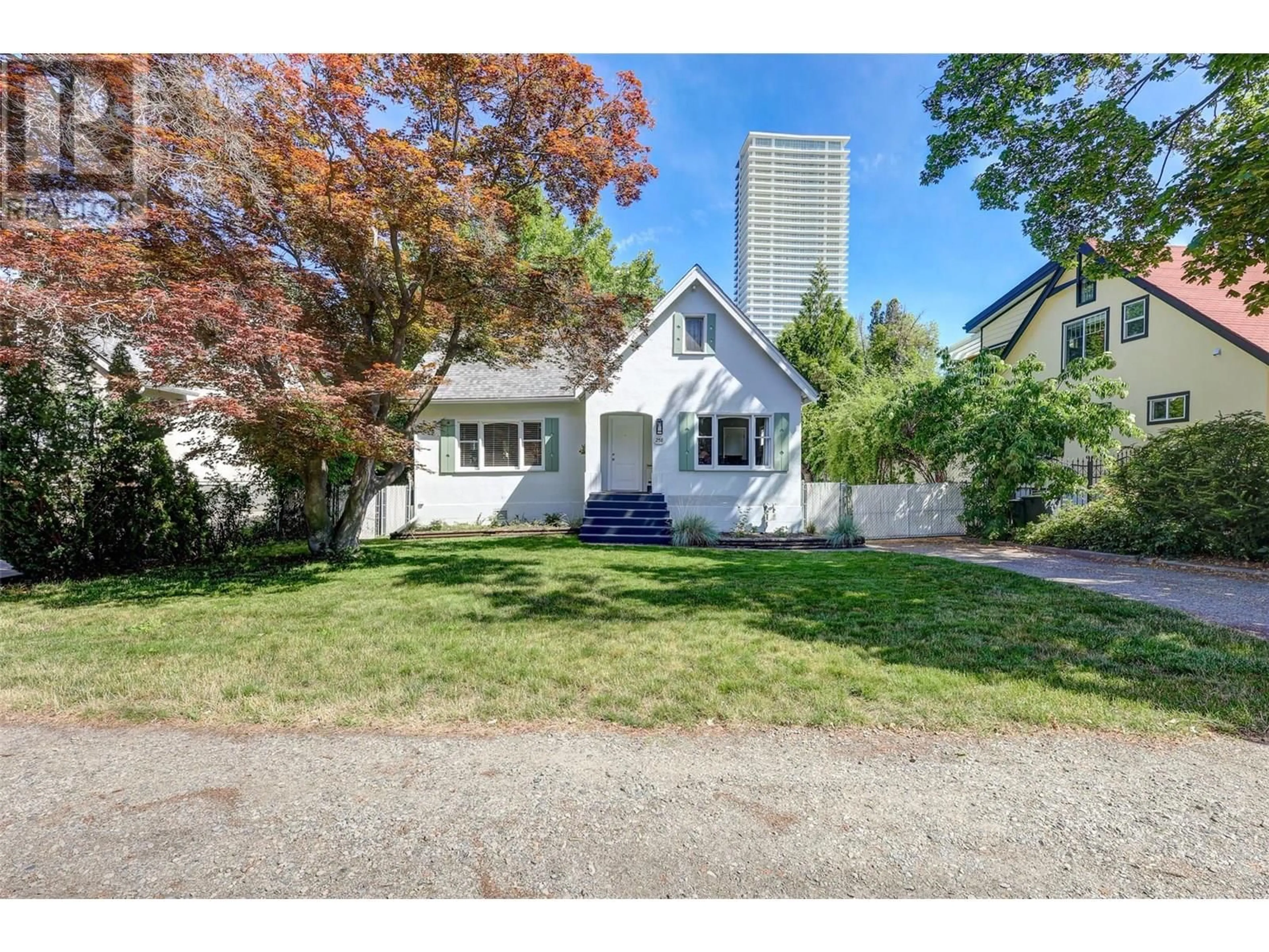 Unknown for 258 RIVERSIDE AVENUE, Kelowna British Columbia V1Y1A6
