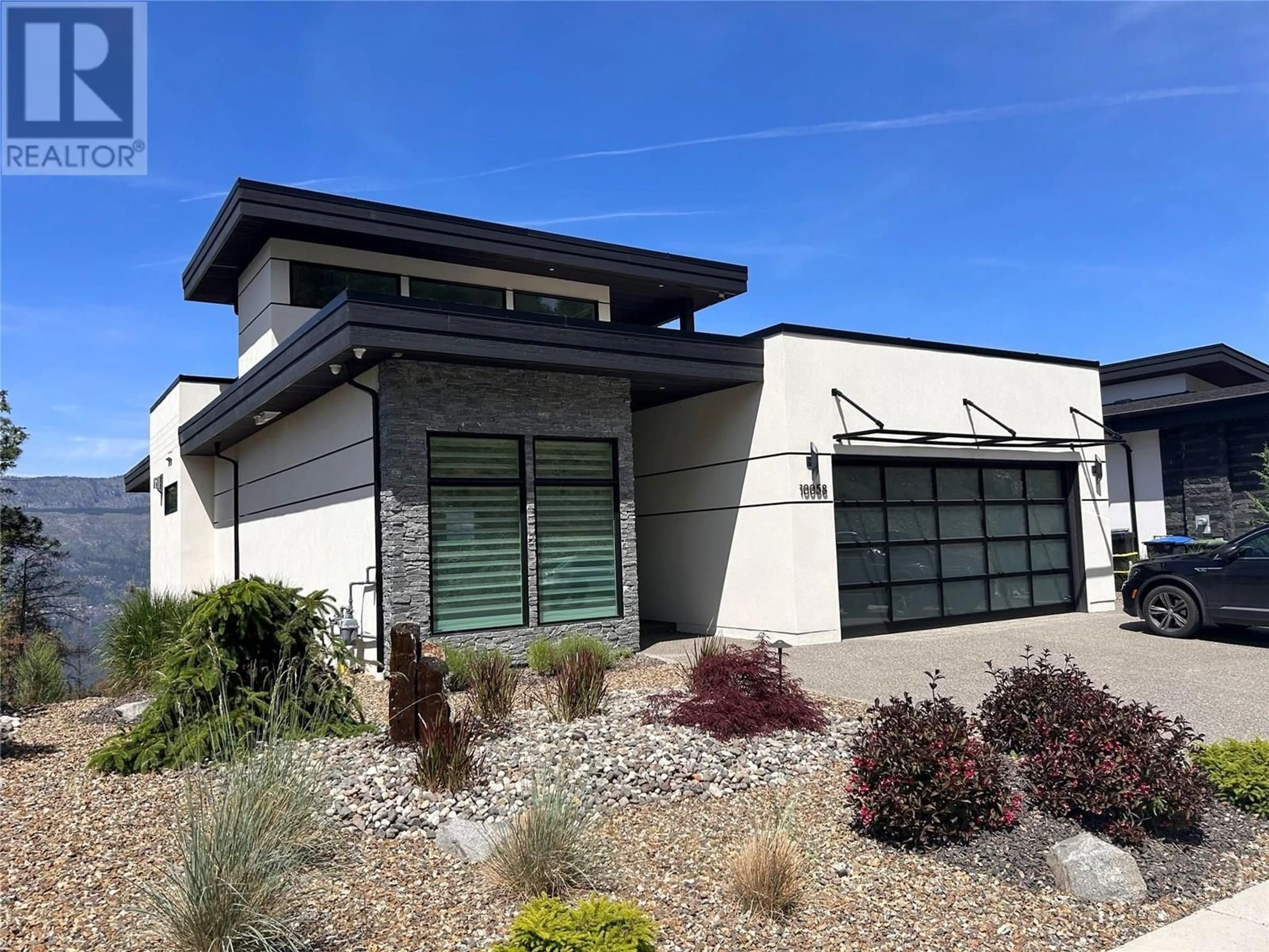 Home with vinyl exterior material, street for 10058 BEACON HILL DRIVE, Lake Country British Columbia V4V0A9