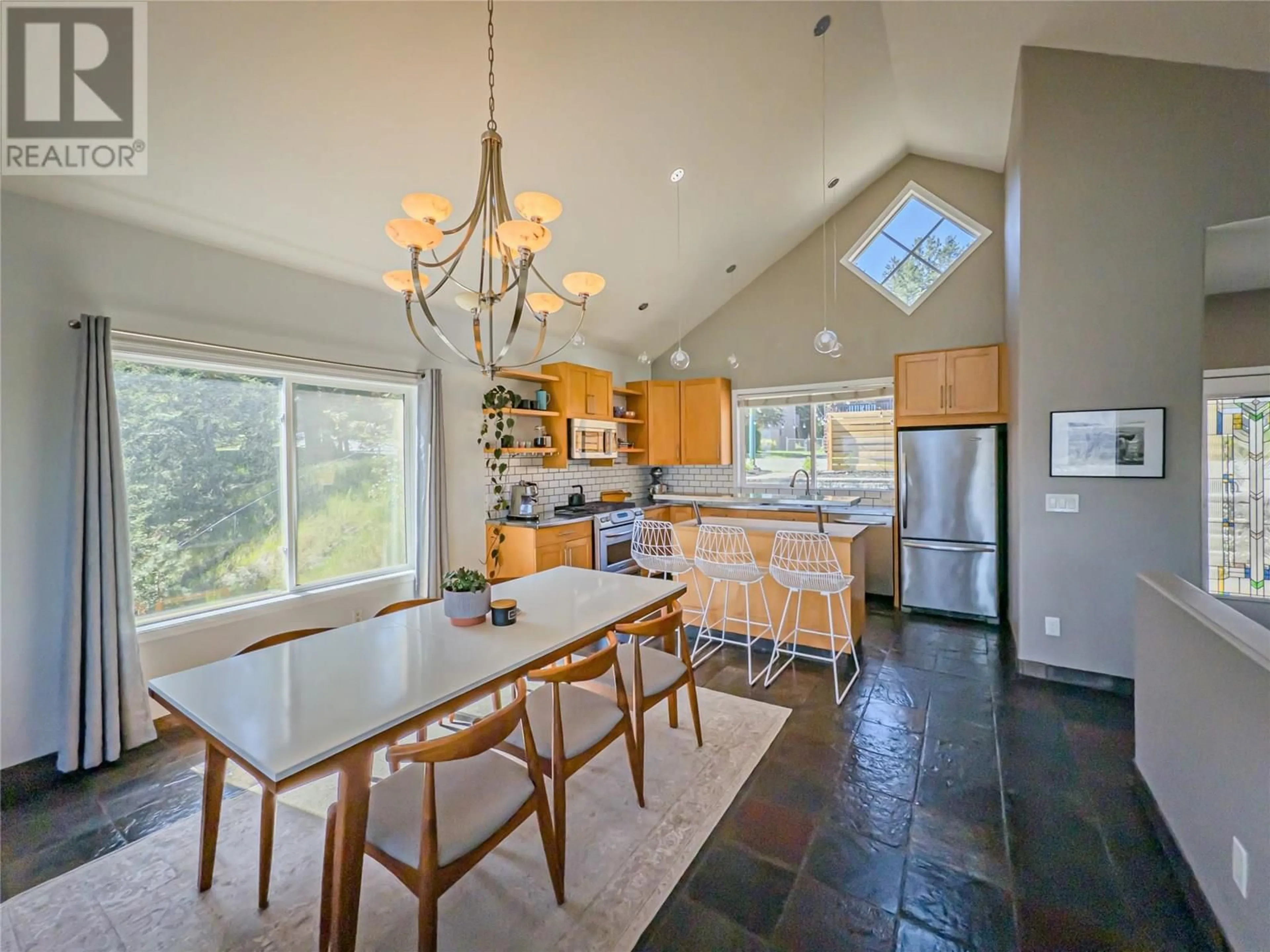 Open concept kitchen, ceramic/tile floor for 216 MONMOUTH DRIVE, Kamloops British Columbia V2E1M1