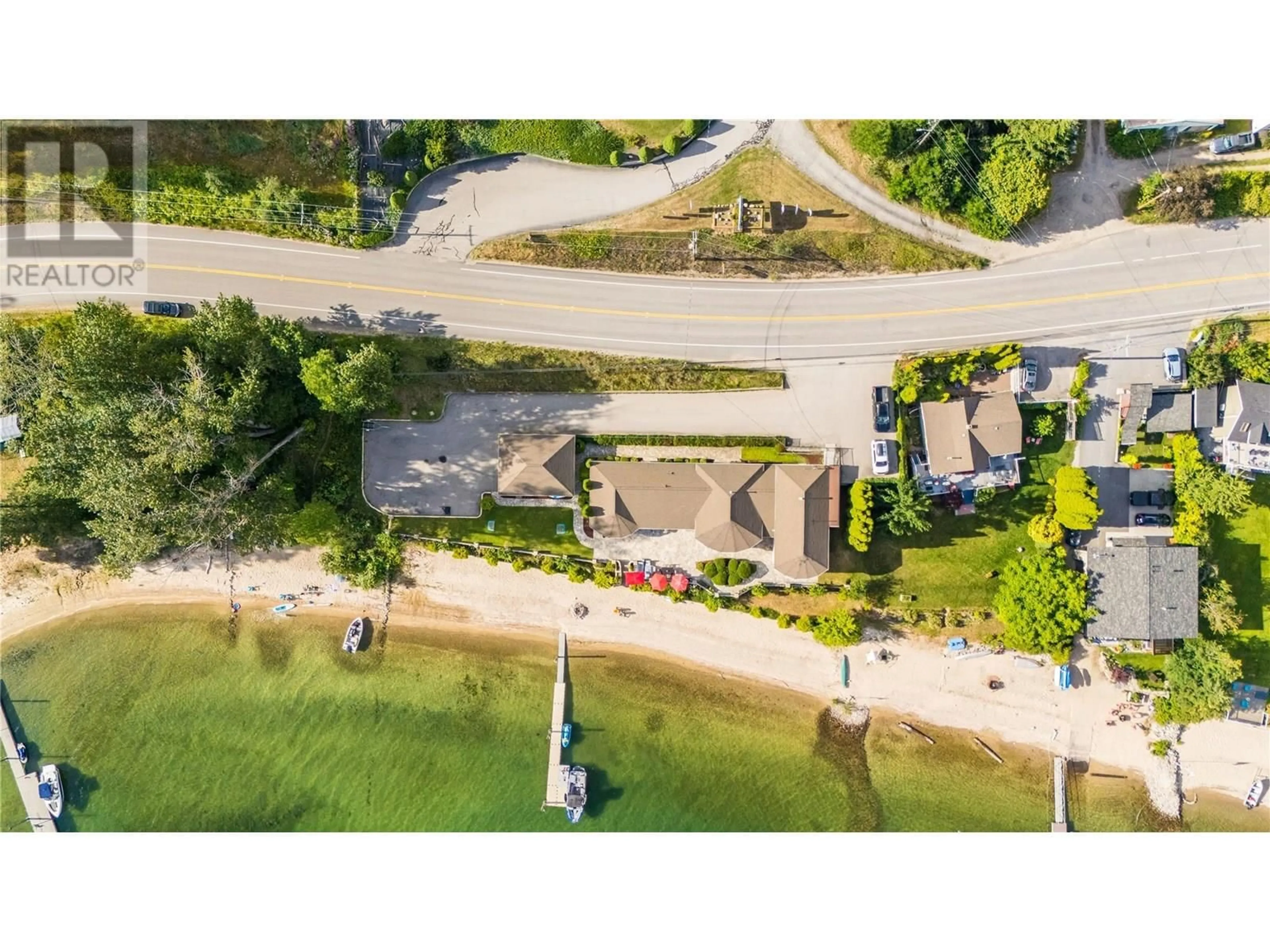 A pic from outside/outdoor area/front of a property/back of a property/a pic from drone, water/lake/river/ocean view for 2614 3A HIGHWAY, Nelson British Columbia V1L6K9