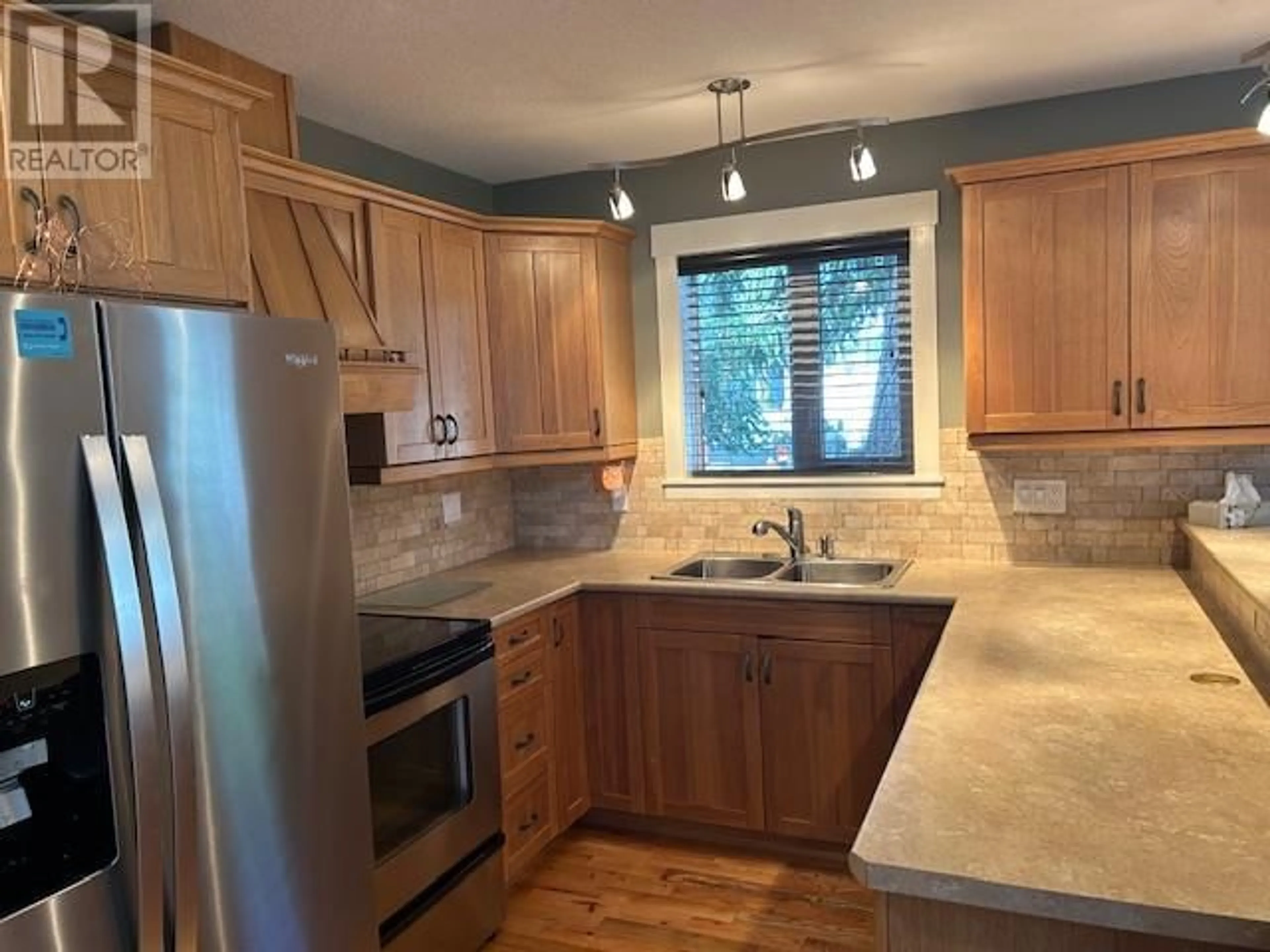 Standard kitchen, unknown for 239 FALCON AVENUE, Vernon British Columbia V1H2A1