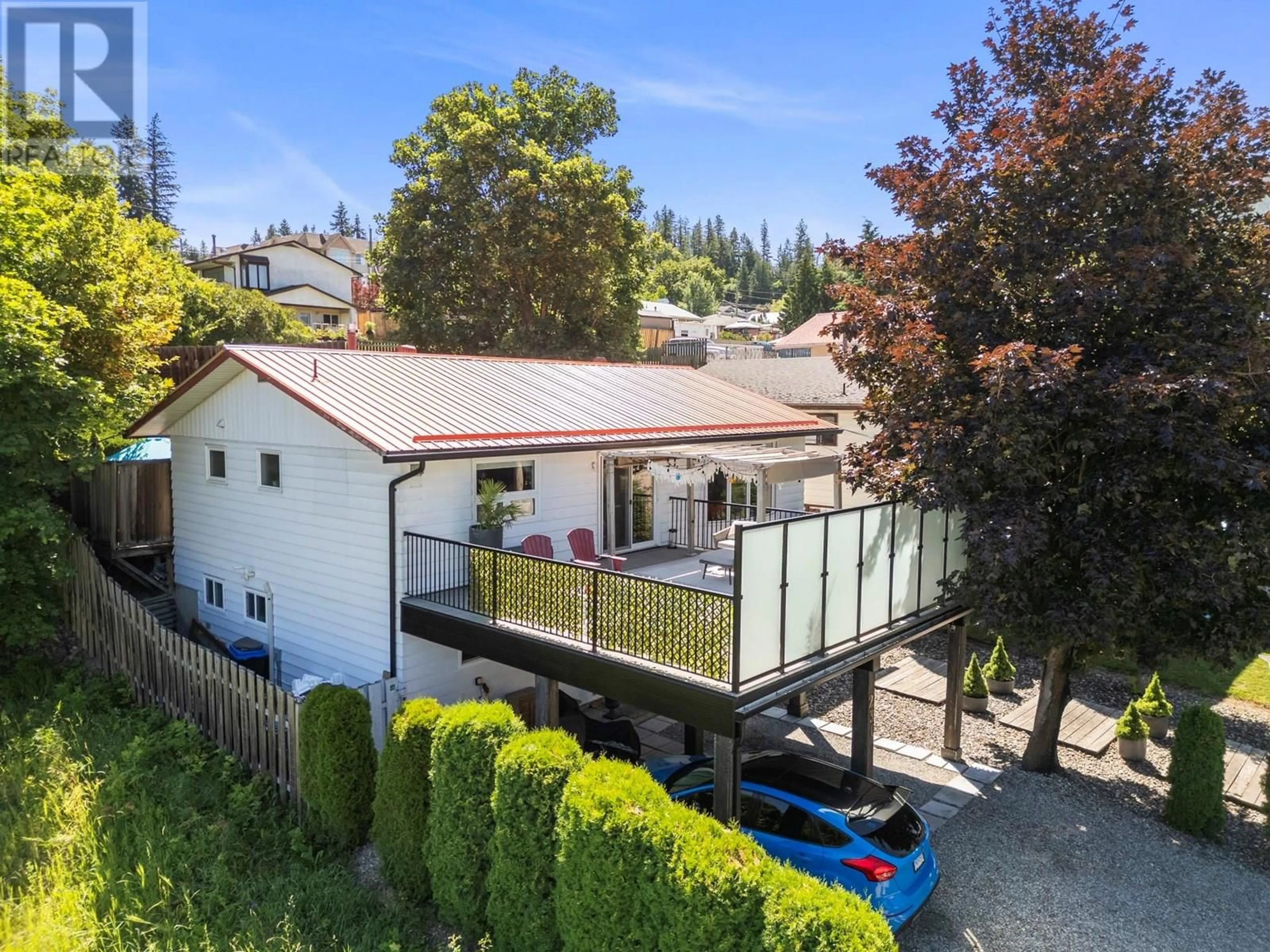 A pic from outside/outdoor area/front of a property/back of a property/a pic from drone, street for 230 6 STREET SOUTHEAST, Salmon Arm British Columbia V1E4E8