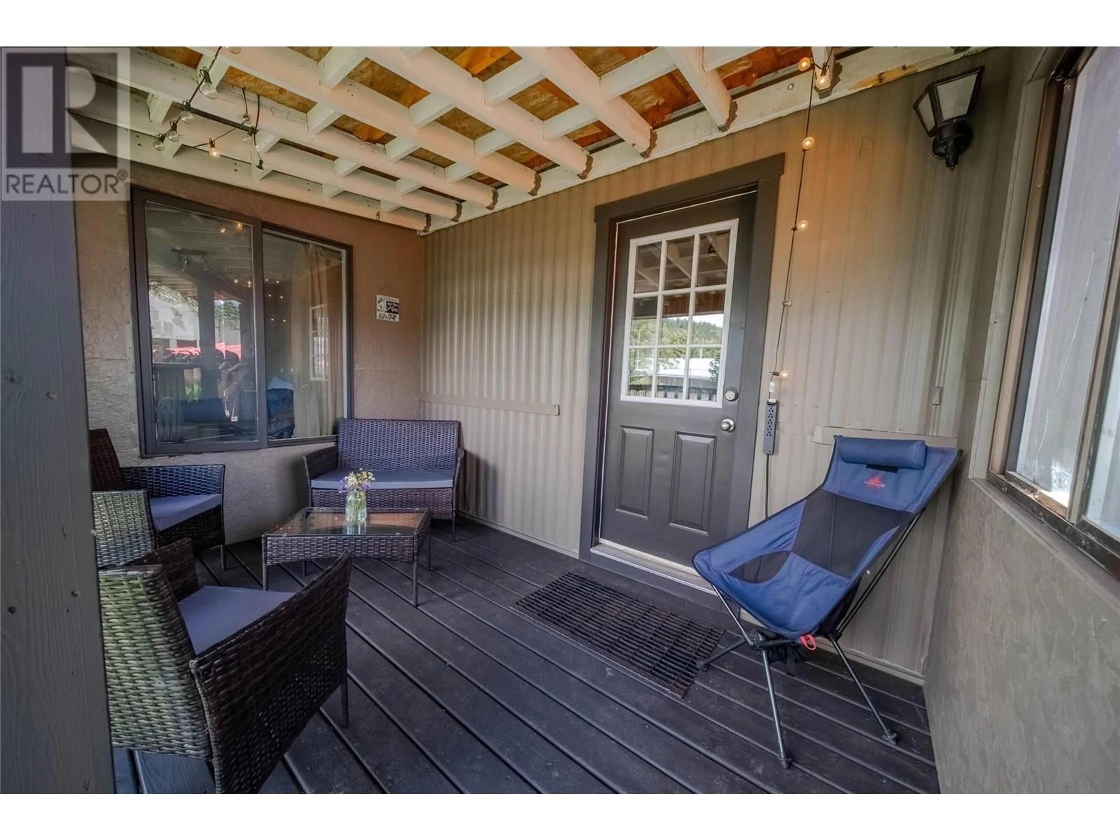 Patio, street for 1099 MCDONALD AVENUE, Fernie British Columbia V0B1M1