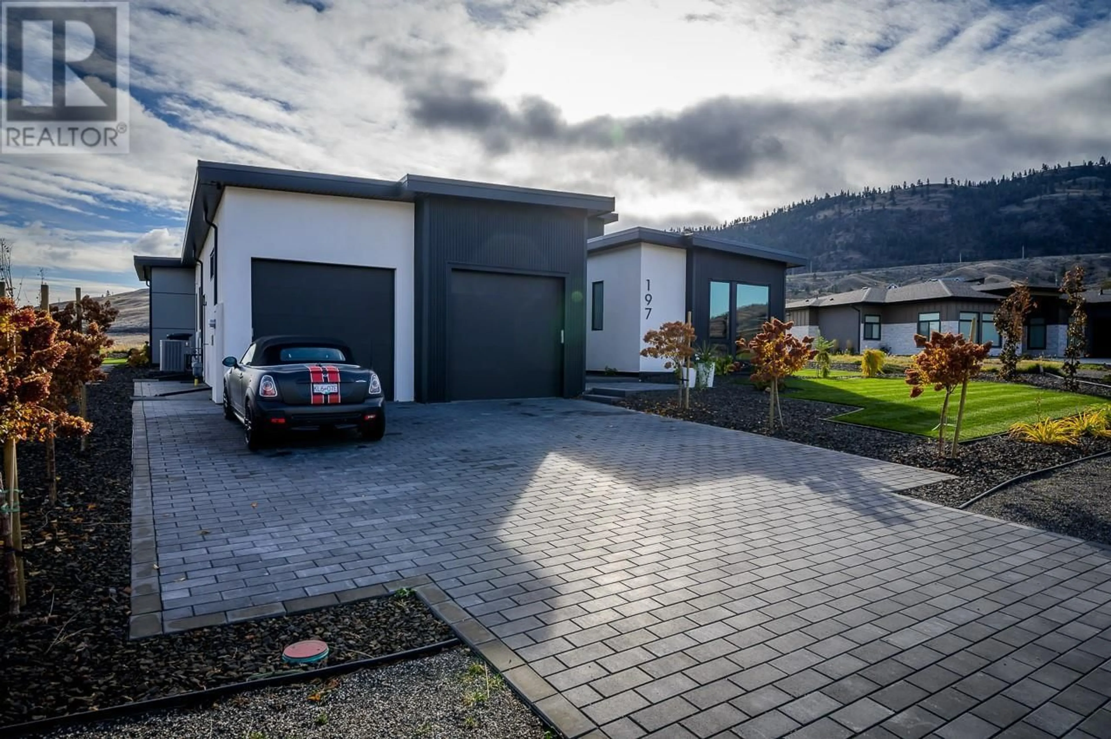 Indoor garage for 197 RUE CHEVAL NOIR OTHER, Kamloops British Columbia V1S0B3