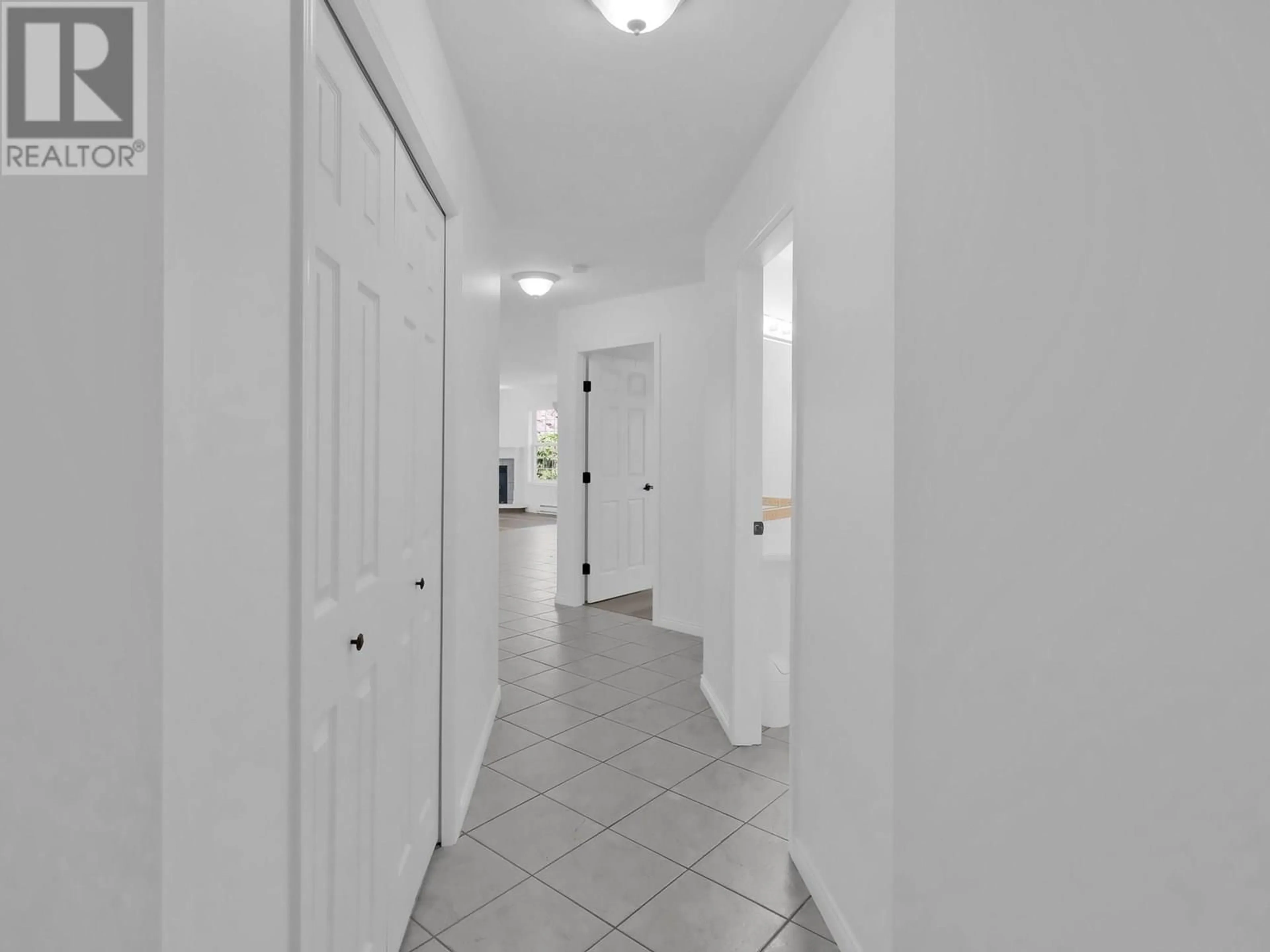 Unknown for 32 - 750 RAILWAY LANE, Okanagan Falls British Columbia V0H1R0