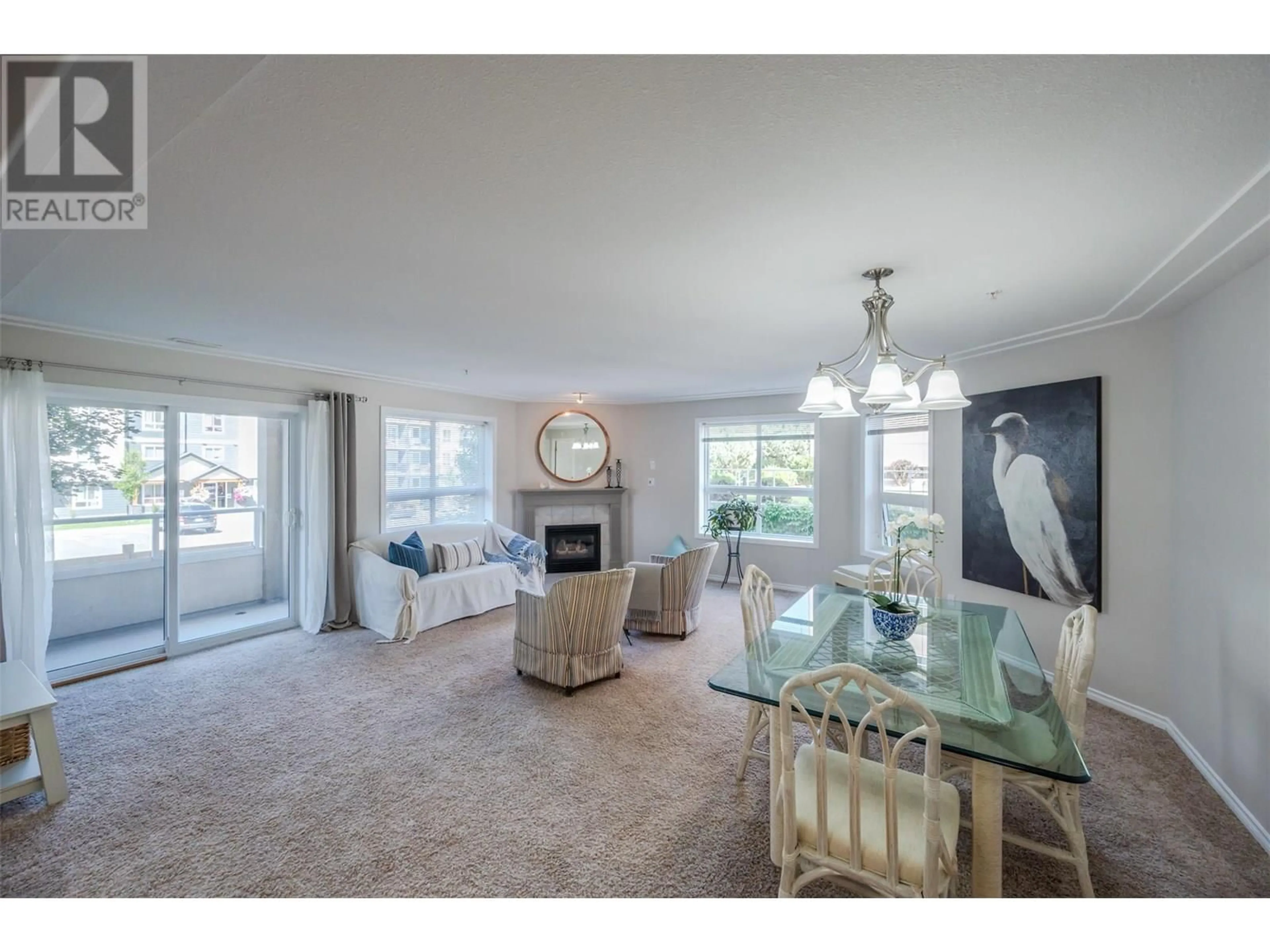 Living room with furniture, unknown for 107 - 2285 ATKINSON STREET, Penticton British Columbia V2A8R7