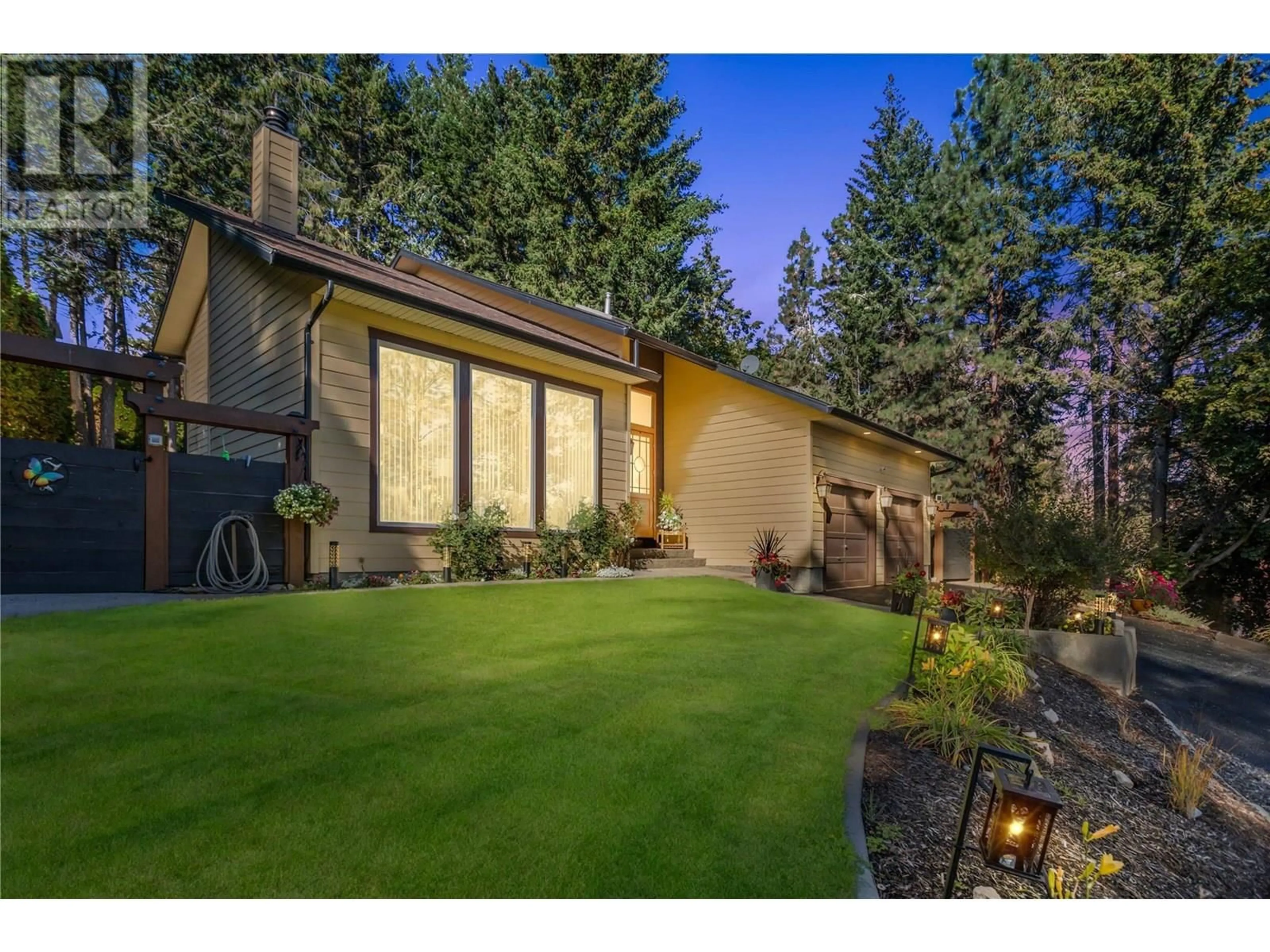 Home with vinyl exterior material, street for 11162 EVA ROAD, Lake Country British Columbia V4V1H4