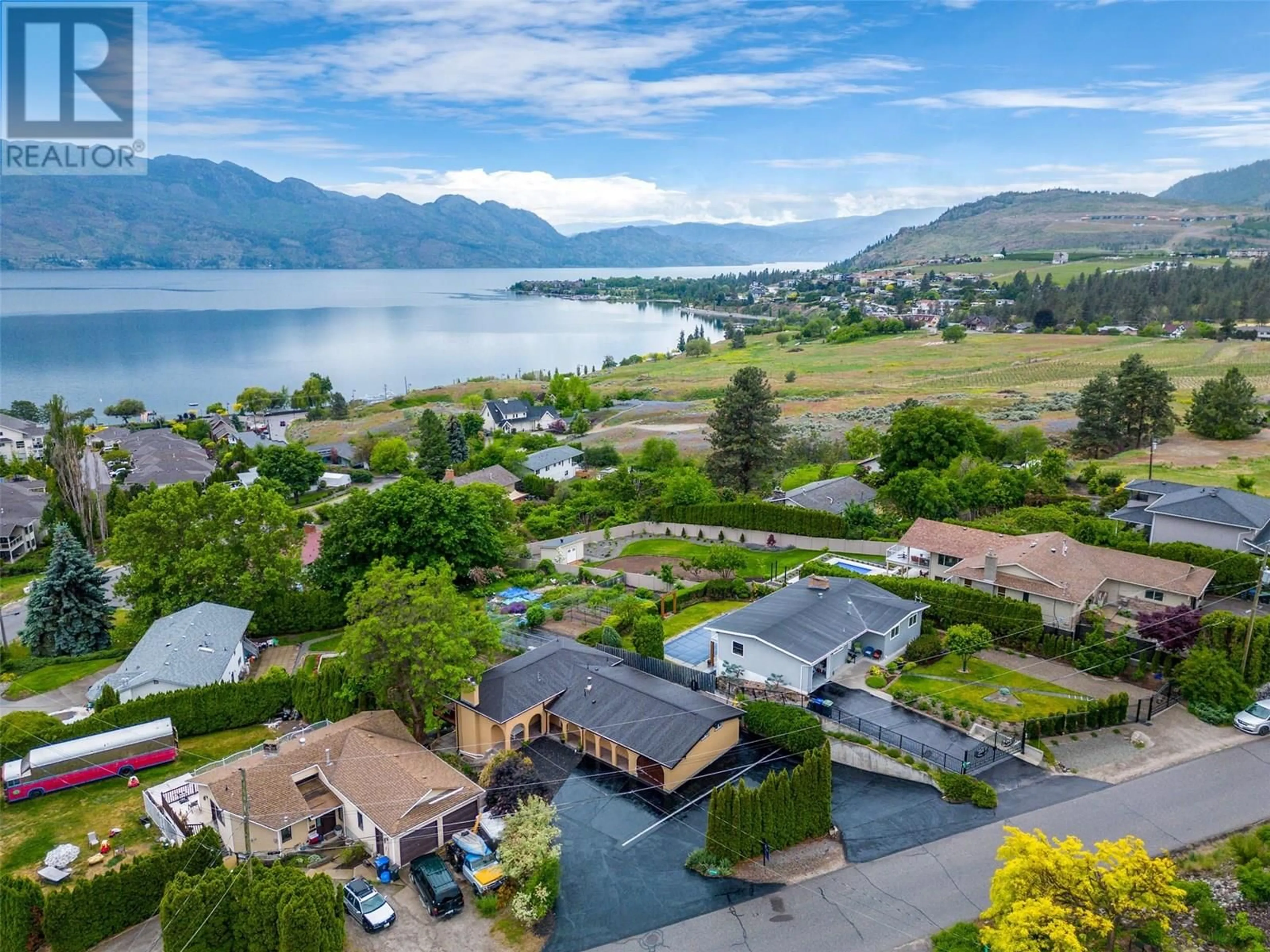 A pic from outside/outdoor area/front of a property/back of a property/a pic from drone, water/lake/river/ocean view for 3754 CARRALL ROAD, West Kelowna British Columbia V4t2C6