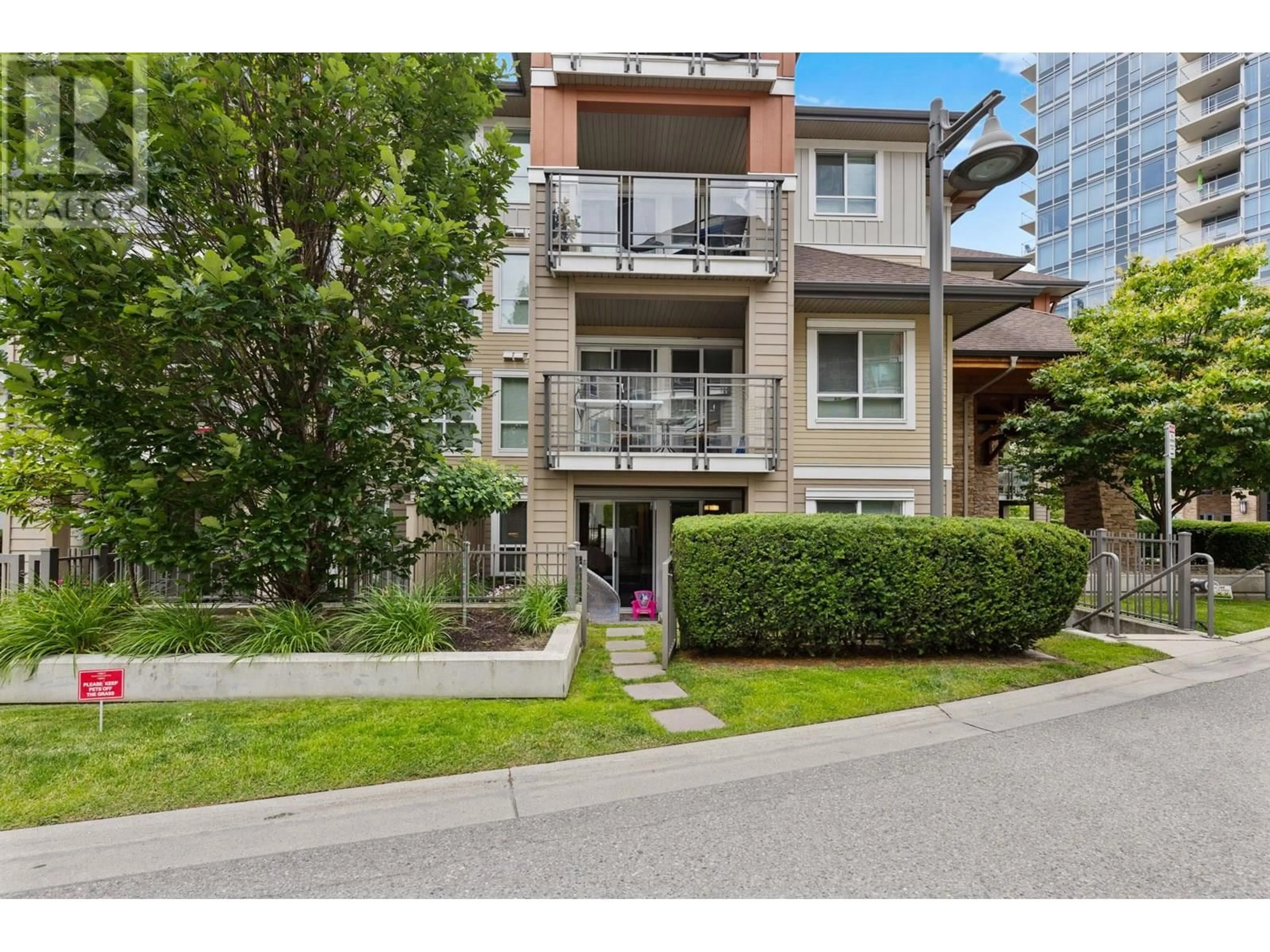 Unknown for 120 - 1083 SUNSET DRIVE, Kelowna British Columbia V1Y9Z1