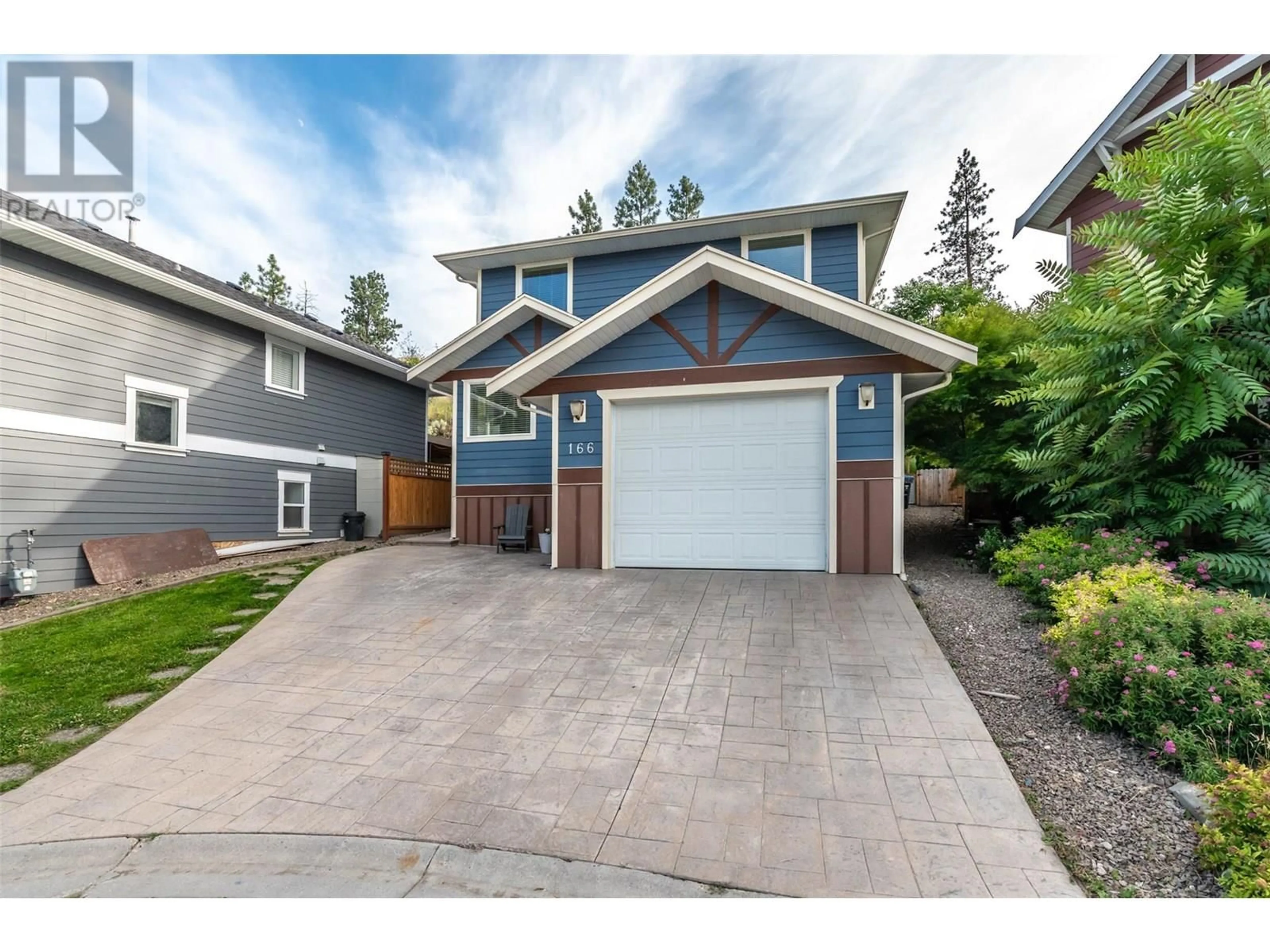 Home with vinyl exterior material, street for 166 - 10414 VICTORIA ROAD, Summerland British Columbia V0H1Z5