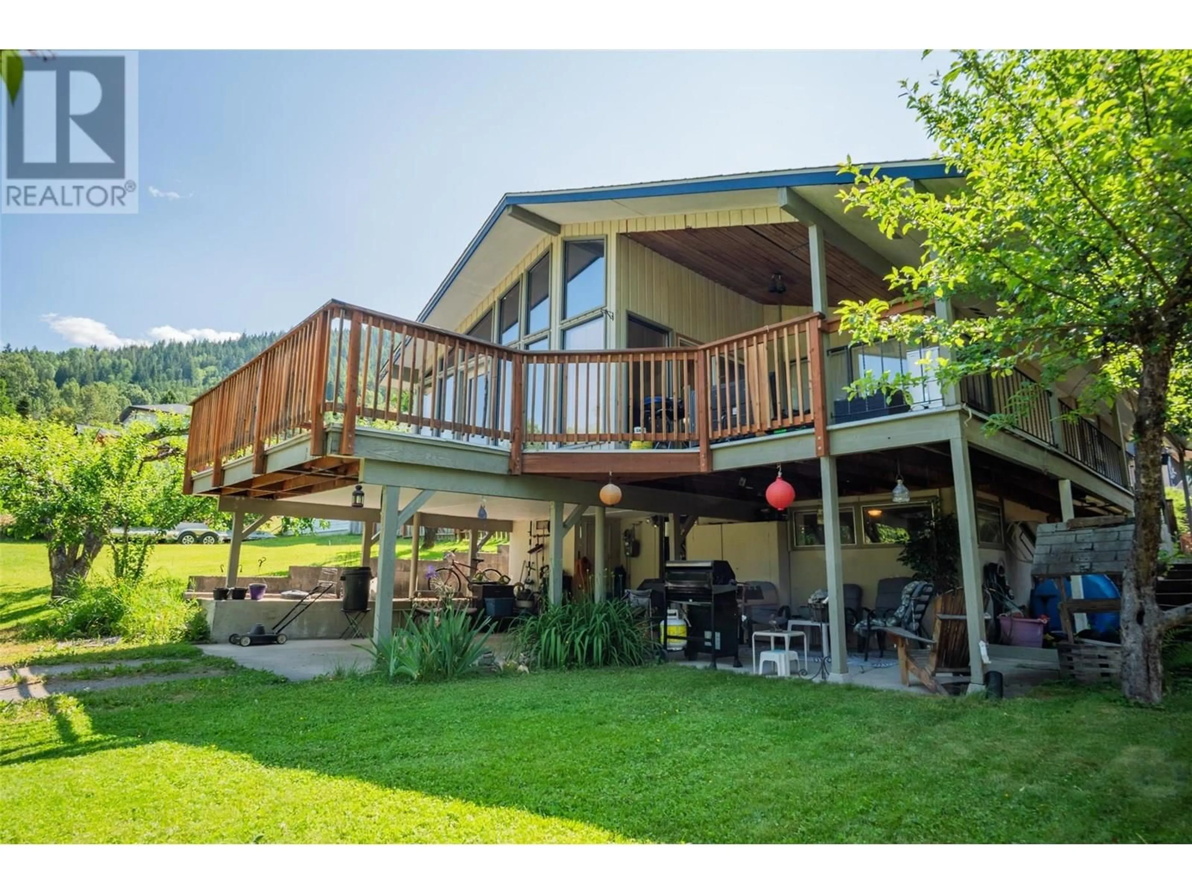 Unknown for 717 INNES STREET, Nelson British Columbia V1L5G5