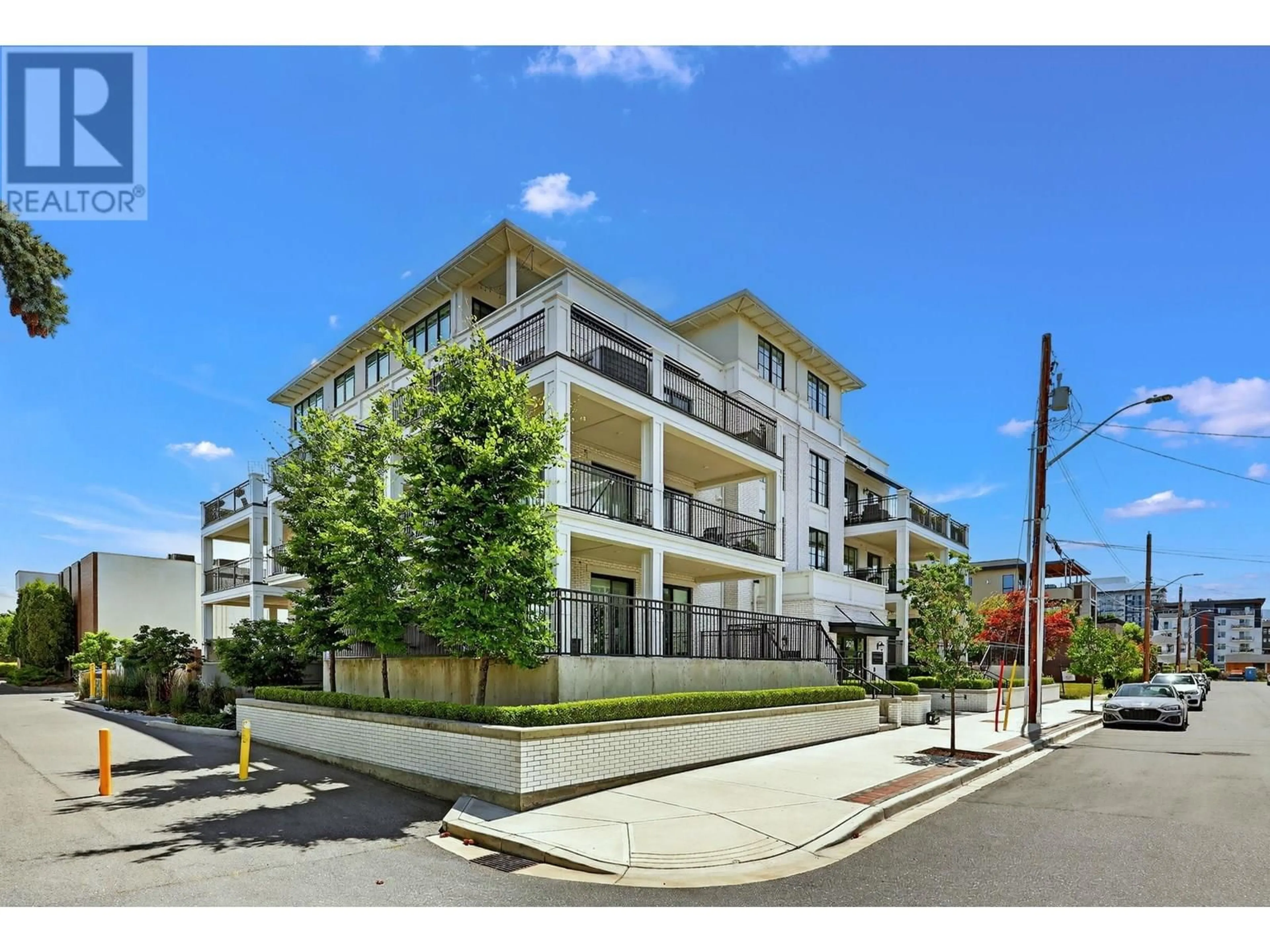 Unknown for 303 - 2627 GORE STREET, Kelowna British Columbia V1W1M6
