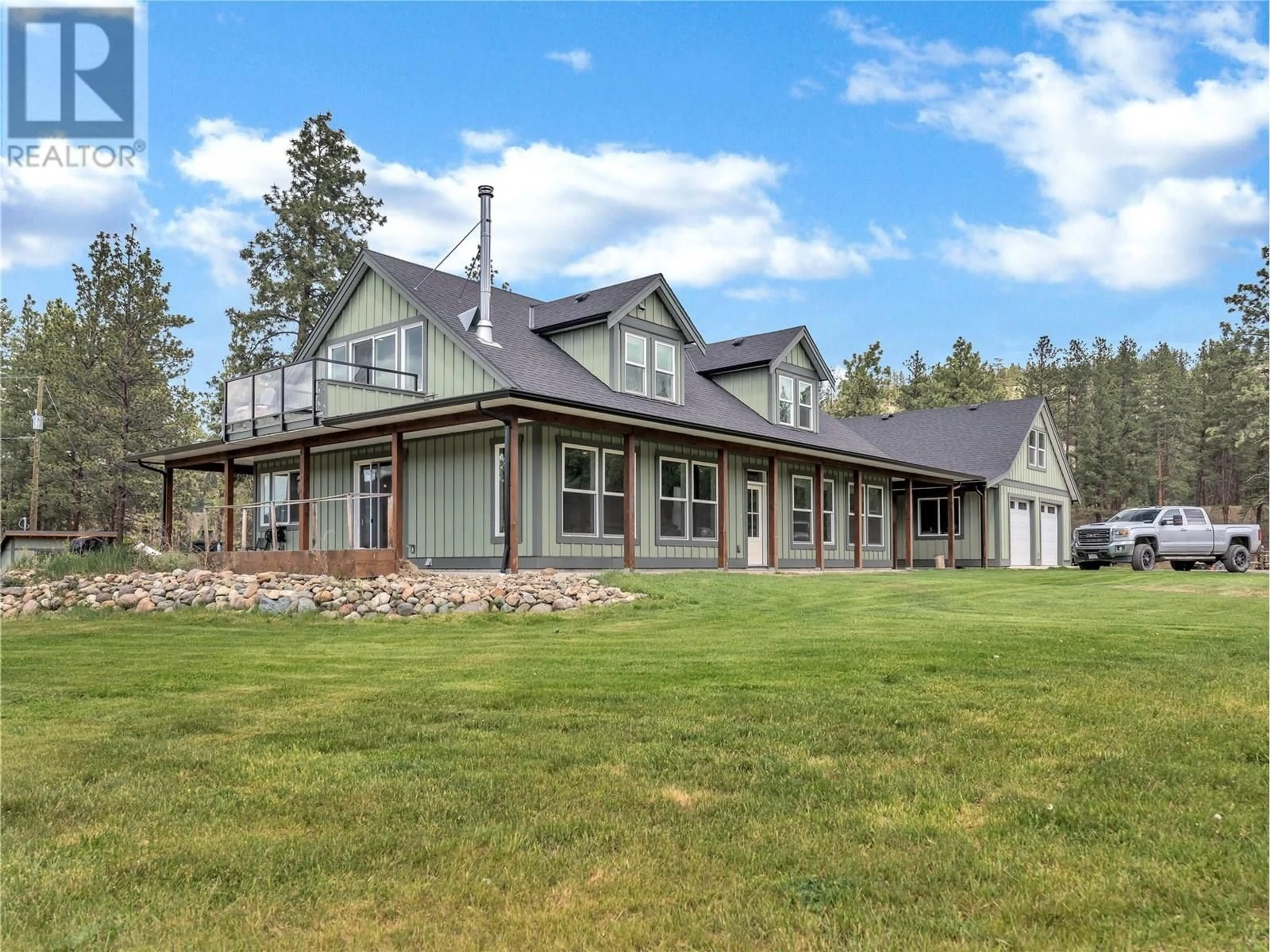 Home with vinyl exterior material, unknown for 422 HUEY ROAD, Princeton British Columbia V0X1W0