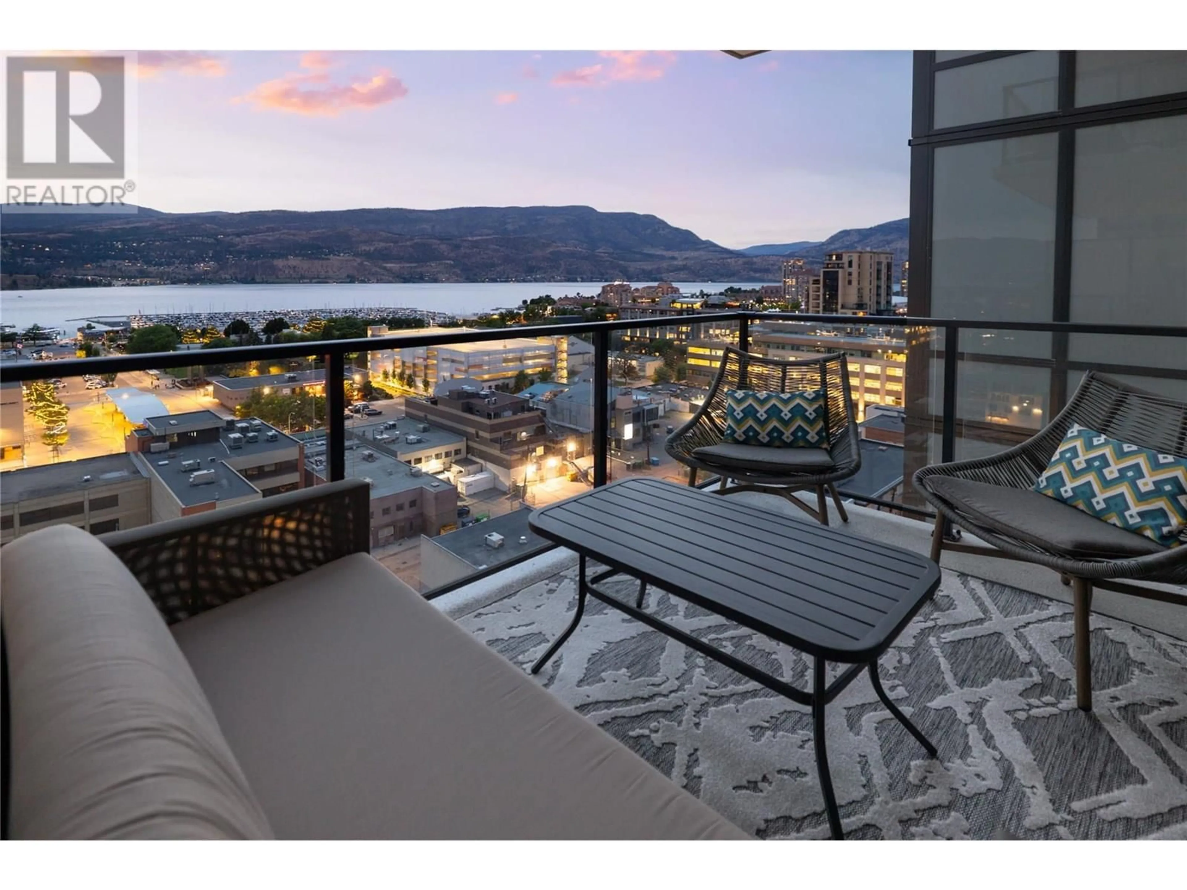Patio, water/lake/river/ocean view for 1407 - 1471 ST PAUL STREET, Kelowna British Columbia V1Y0K7