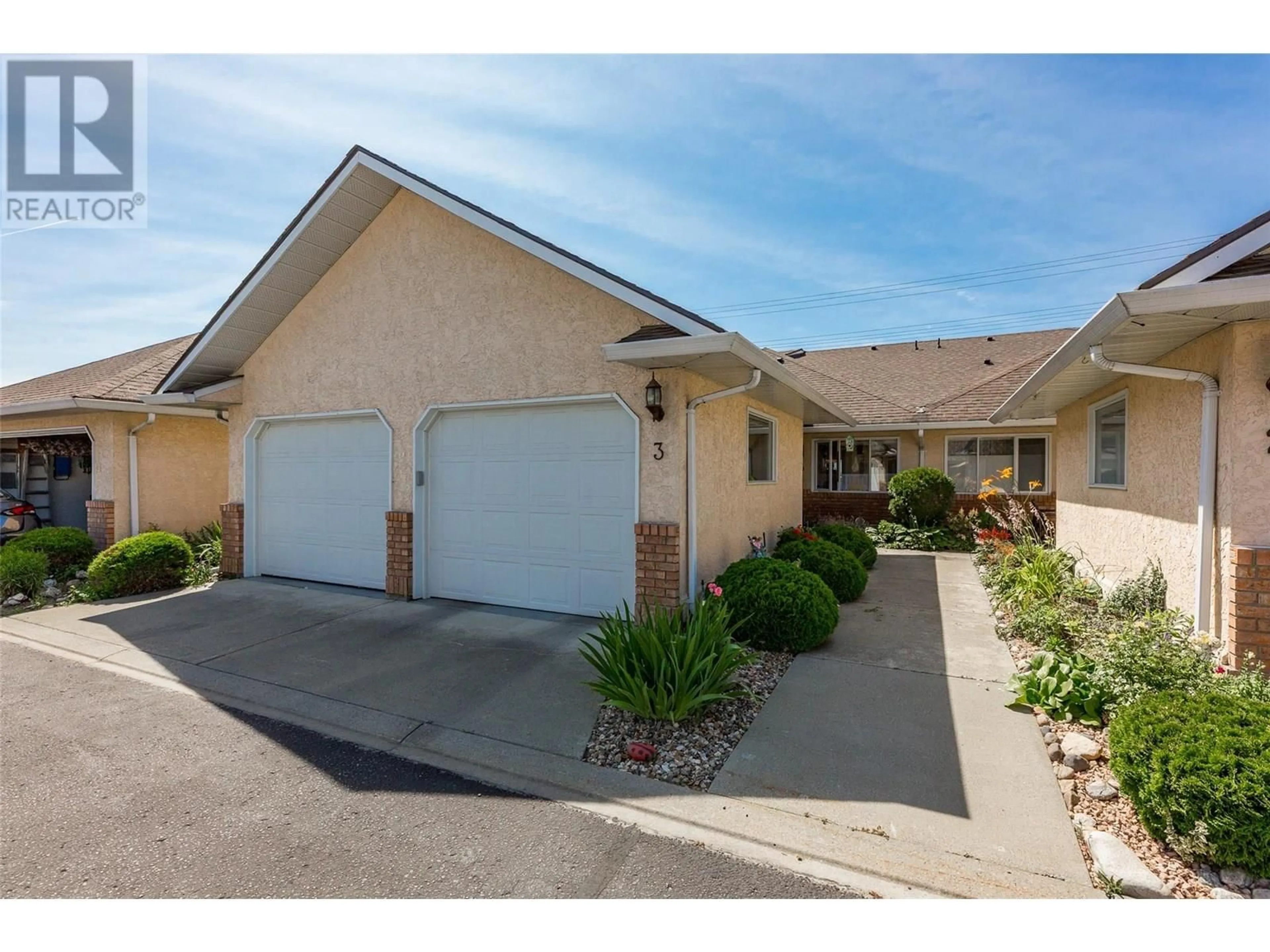 Unknown for 3 - 1886 PARKVIEW CRESCENT, Kelowna British Columbia V1X7G6
