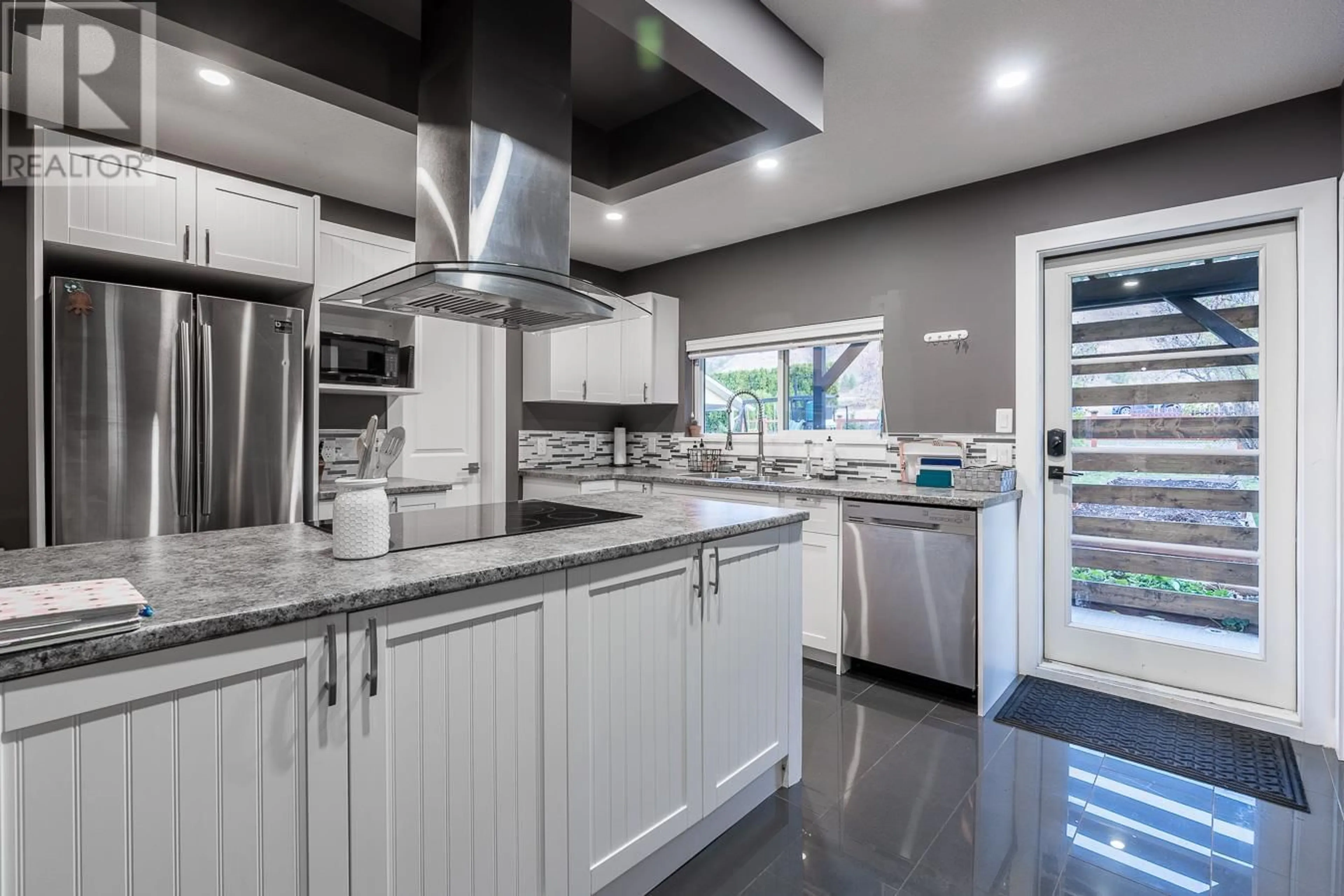 Contemporary kitchen, ceramic/tile floor for 4349 YELLOWHEAD HIGHWAY, Kamloops British Columbia V2H1N4