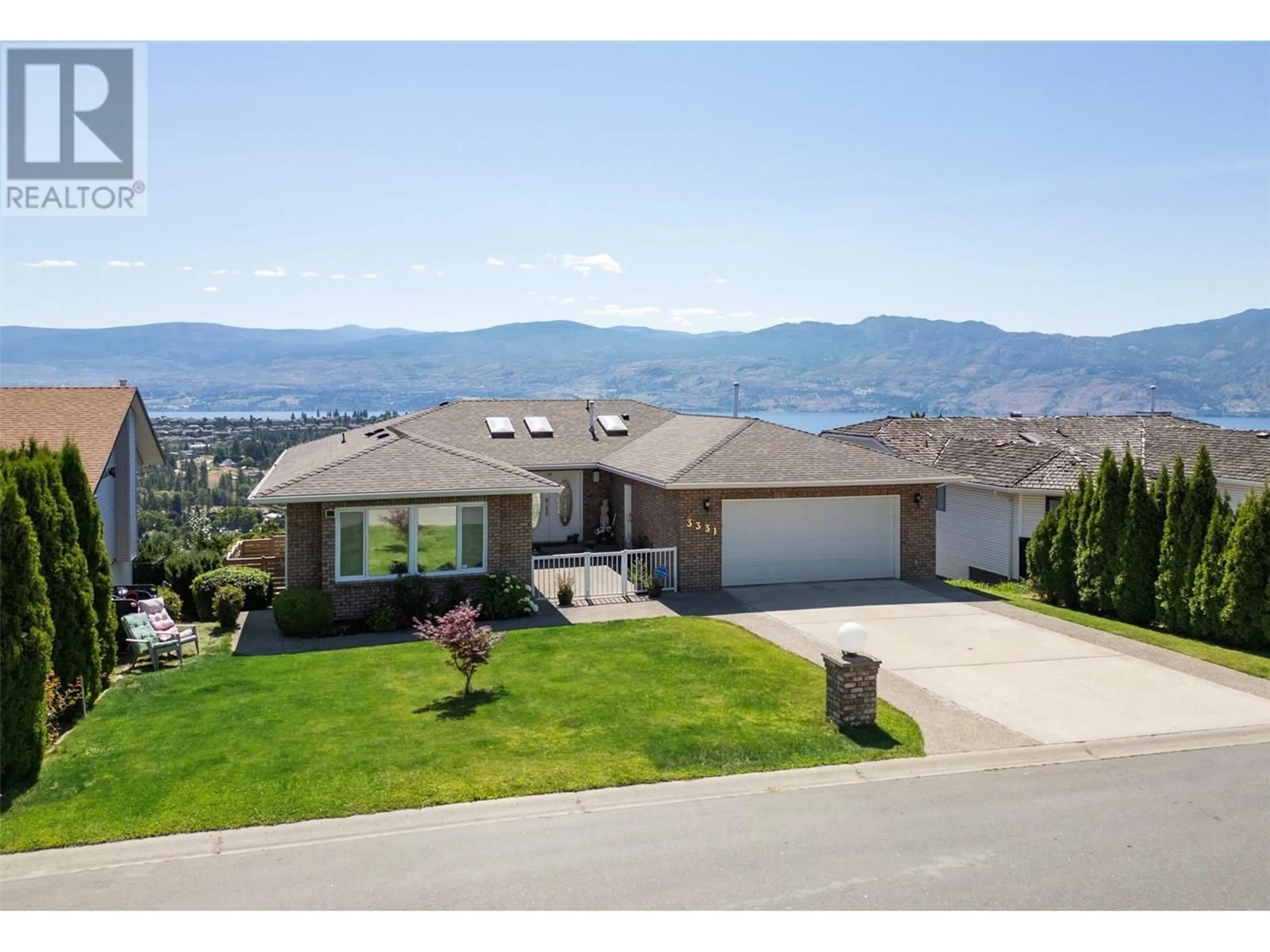 A pic from outside/outdoor area/front of a property/back of a property/a pic from drone, mountain view for 3331 SUNDANCE DRIVE, West Kelowna British Columbia V4T1S5