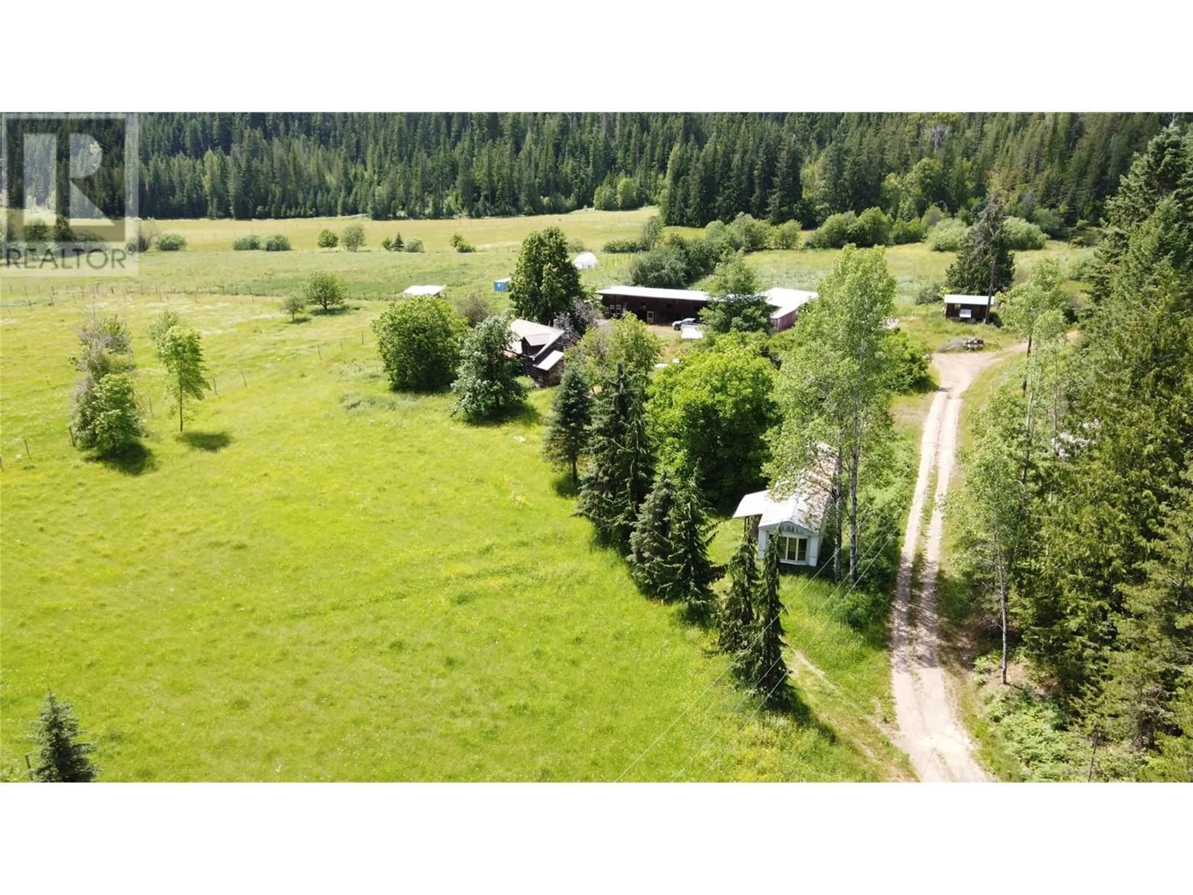 A pic from outside/outdoor area/front of a property/back of a property/a pic from drone, unknown for 5795 KASLO SOUTH ROAD, Kaslo British Columbia V0G1M0