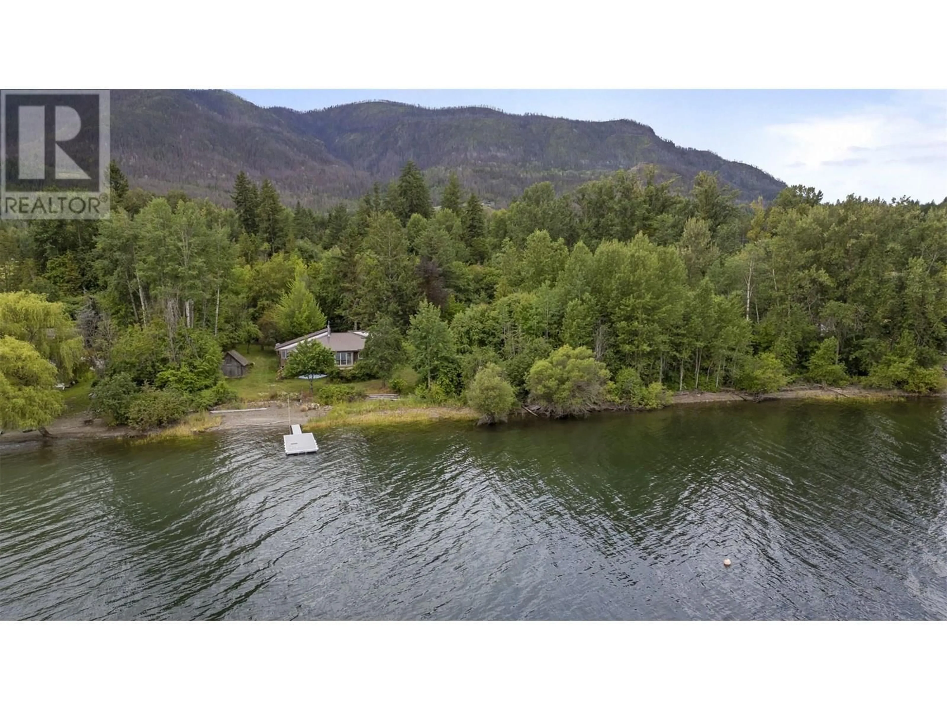 A pic from outside/outdoor area/front of a property/back of a property/a pic from drone, water/lake/river/ocean view for 753 COUBEAUX PLACE, Sorrento British Columbia V0E2W1