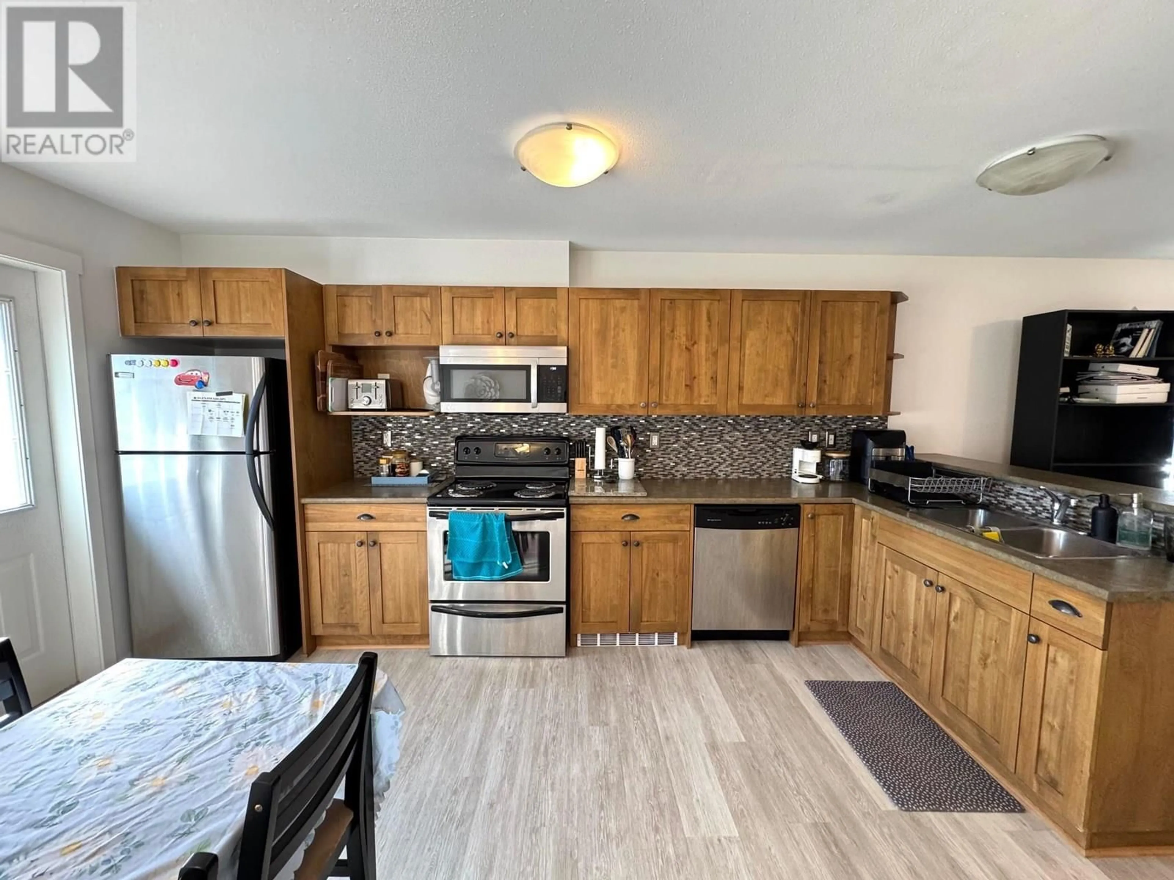 Unknown for 27 - 1970 BRAEVIEW PLACE, Kamloops British Columbia V1S0A2