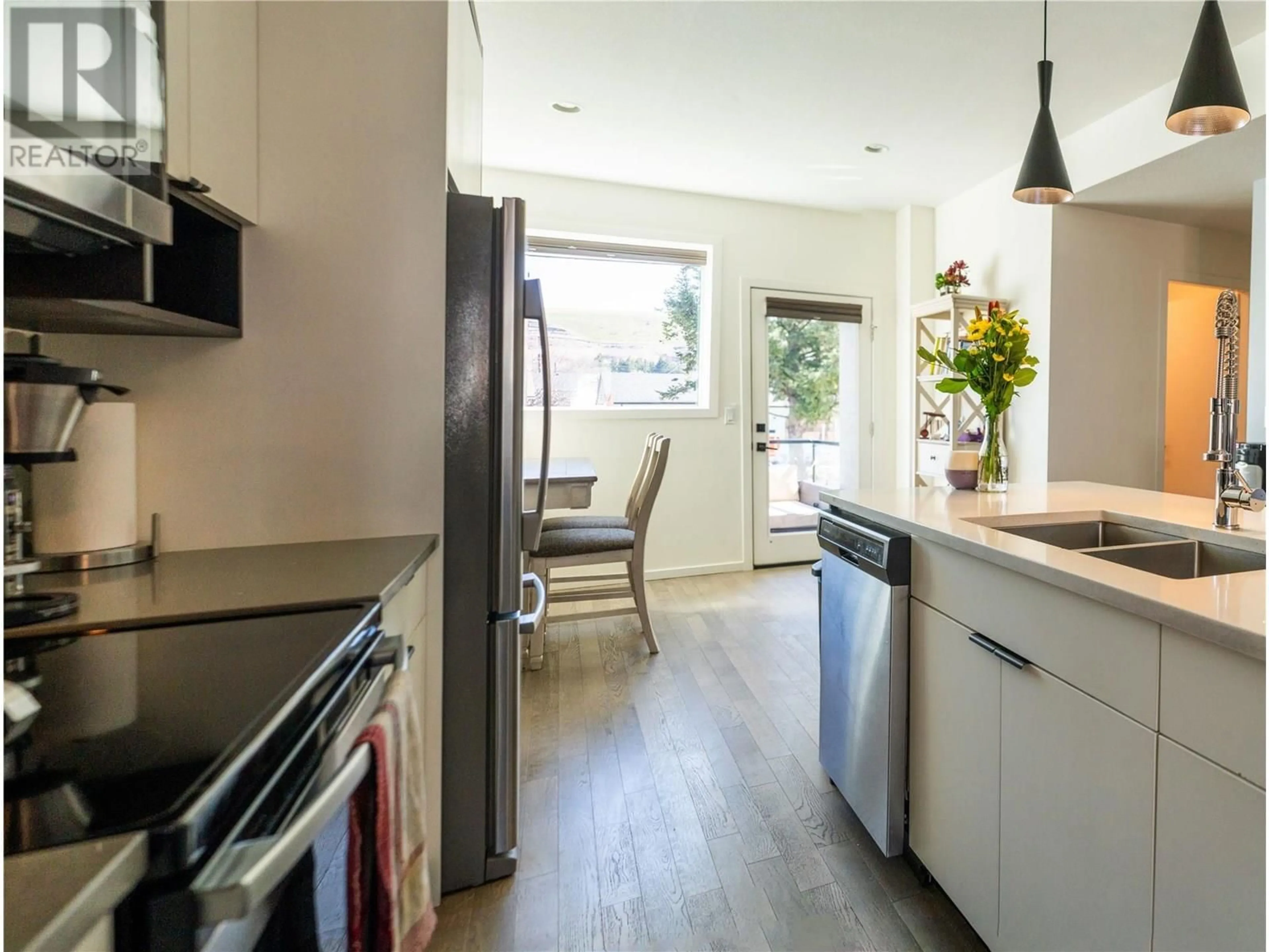 Open concept kitchen, unknown for 2 - 5400 WILLOW DRIVE, Vernon British Columbia V1T7R3
