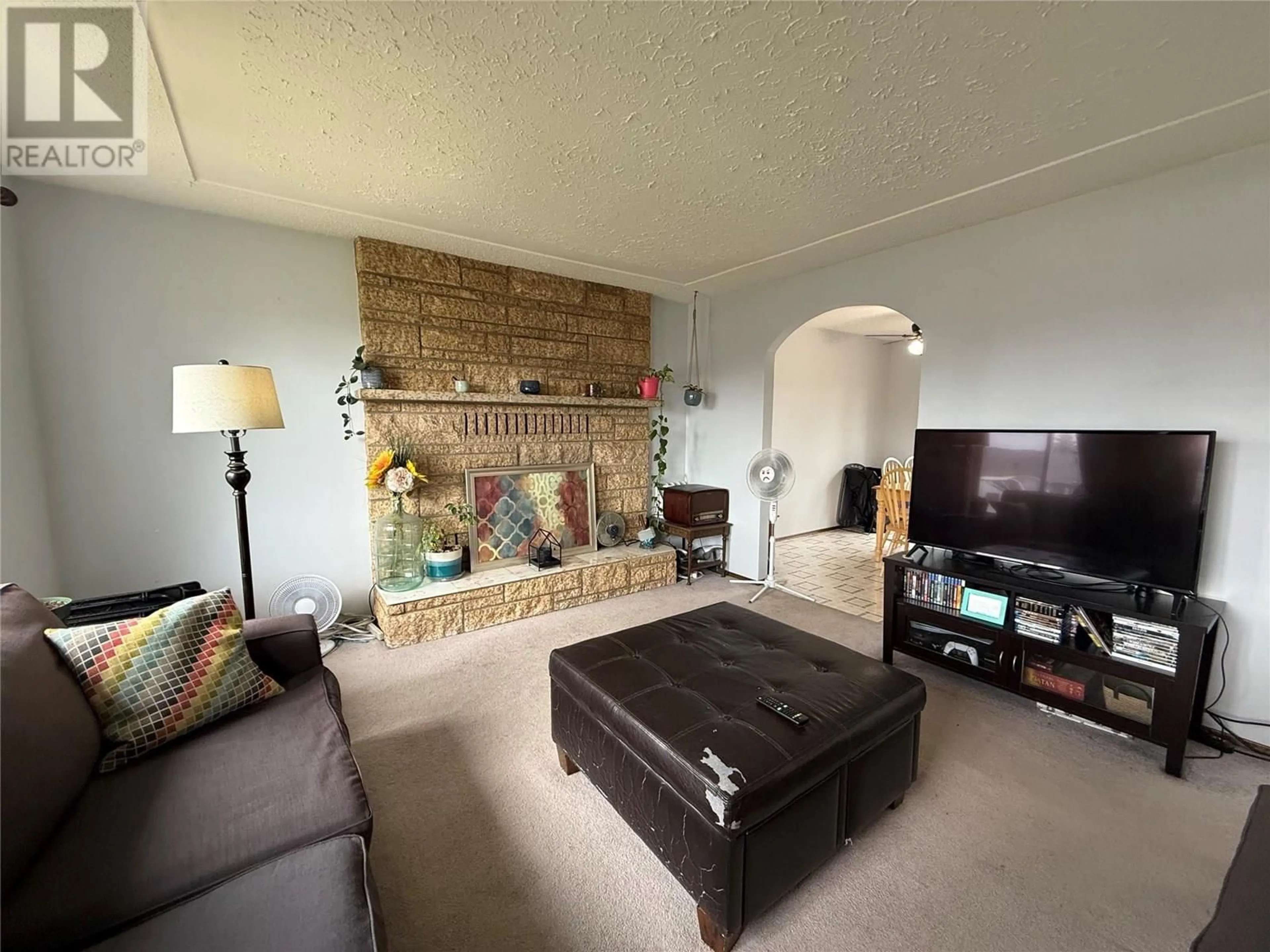 Living room with furniture, unknown for 9304 9 STREET, Dawson Creek British Columbia V1G3S3