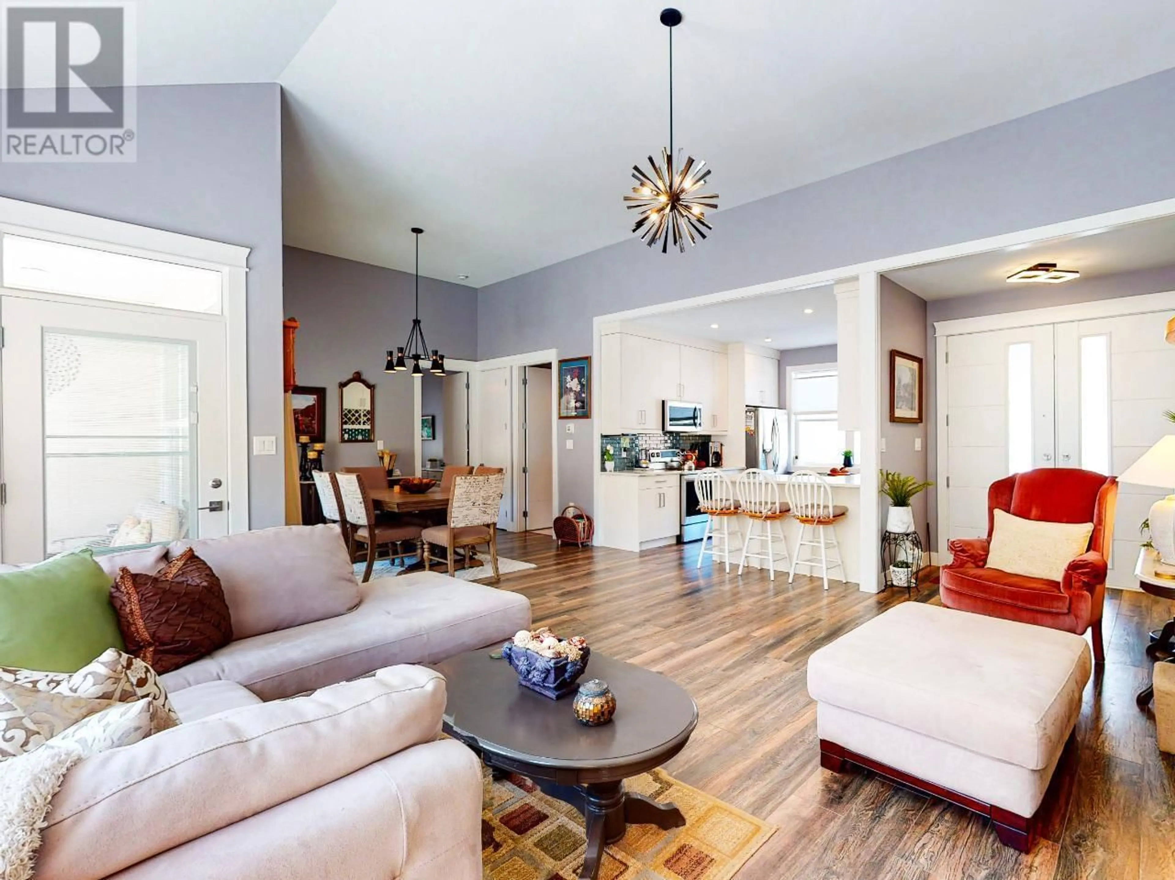 Living room with furniture, unknown for 3807 FAIRWINDS DRIVE, Osoyoos British Columbia V0H1V4