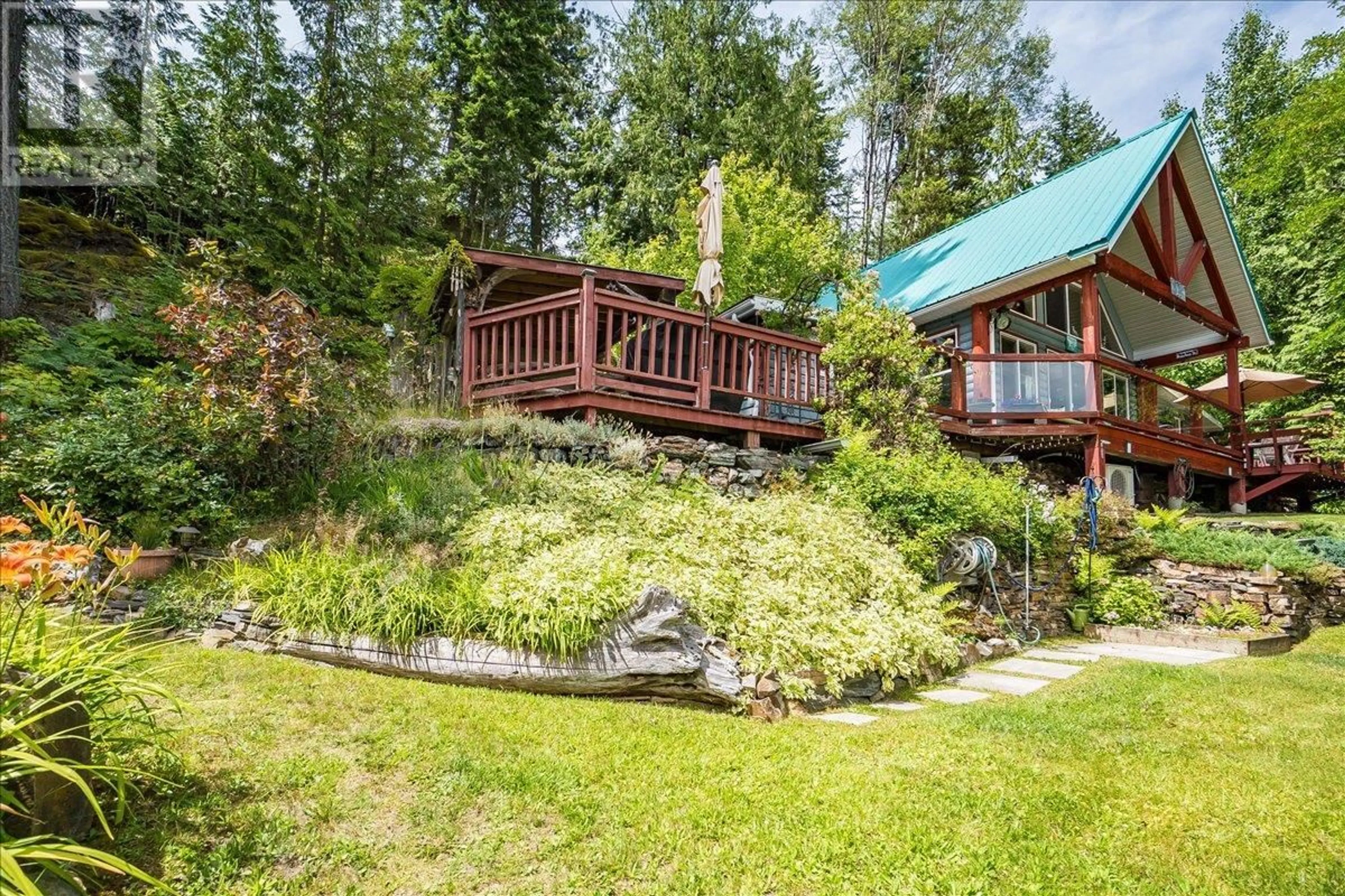 Patio, water/lake/river/ocean view for 5529 HIGHWAY 31 OTHER, Mirror Lake British Columbia V0G1M0
