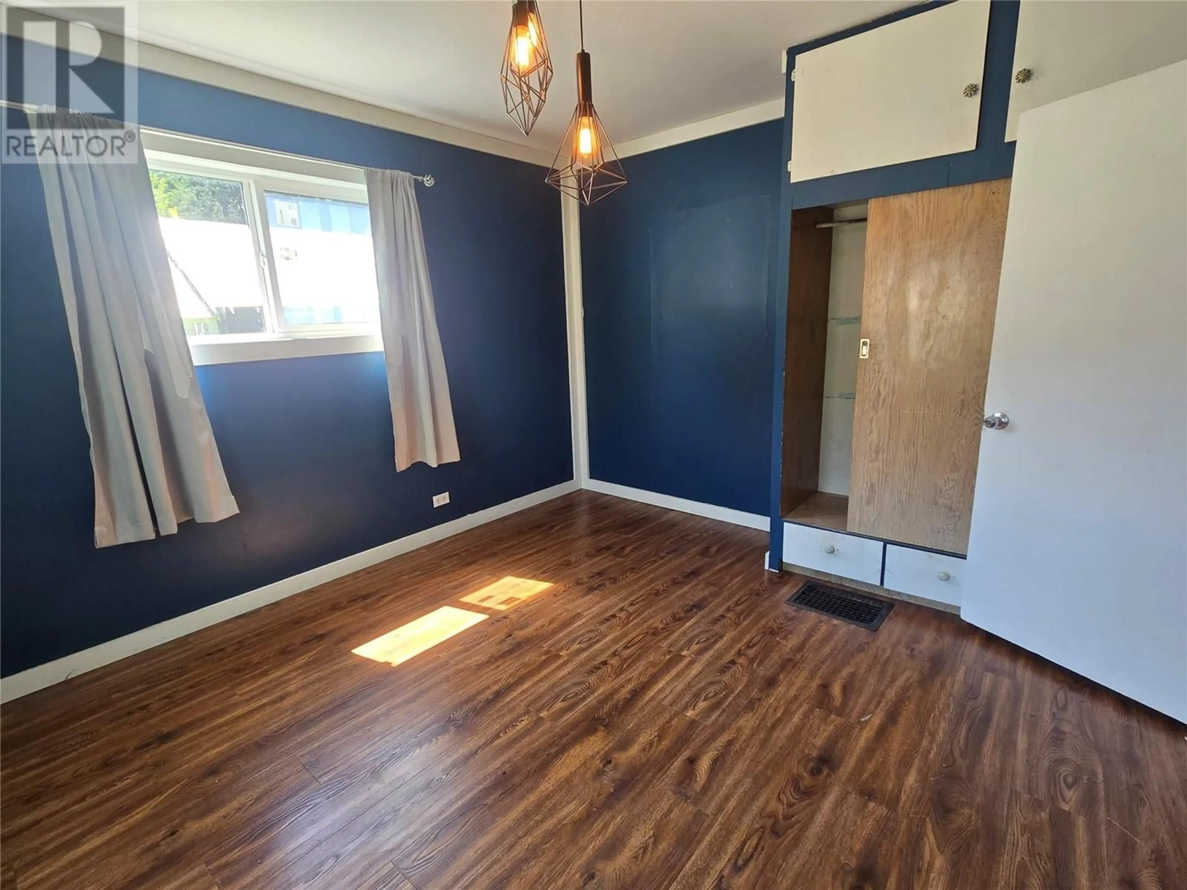 A pic of a room for 303 FIR STREET, Ymir British Columbia V0G2K0